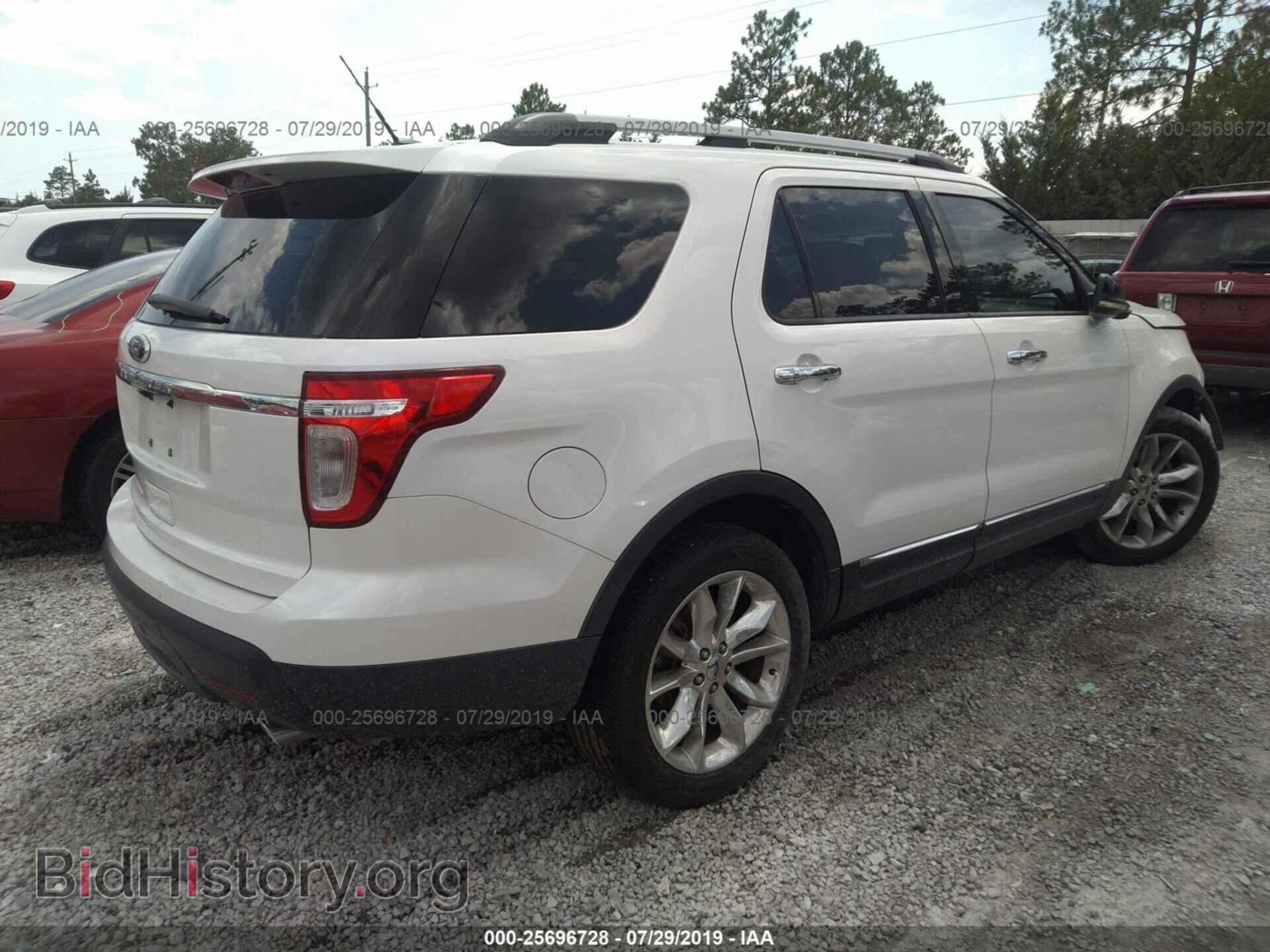 2011 FORD EXPLORER - VIN: 1FMHK7D83BGA06564 - Фото 4