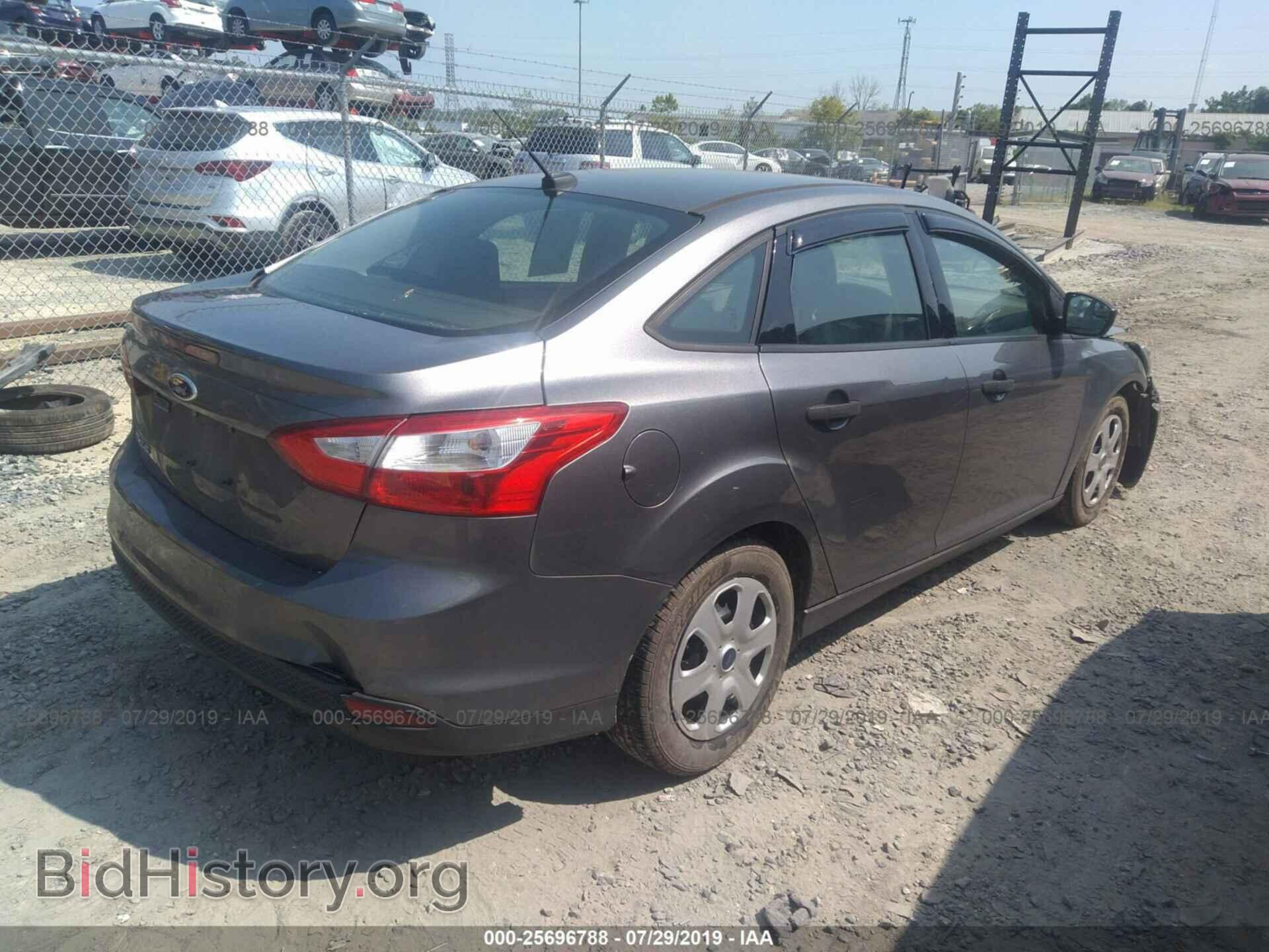 2014 FORD FOCUS - VIN: 1FADP3E23EL268142 - Фото 4