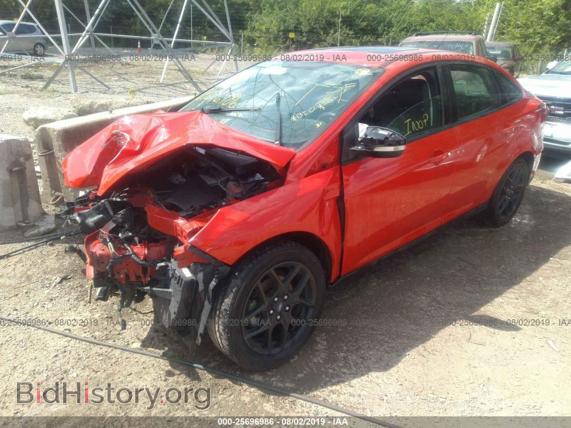 2016 FORD FOCUS - VIN: 1FADP3F29GL329964 - Photo 2