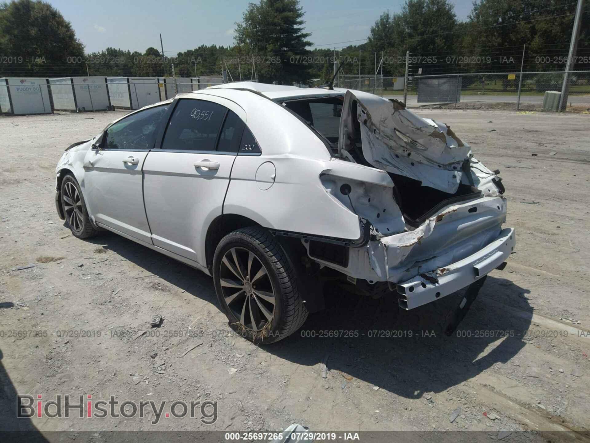 2013 CHRYSLER 200 - VIN: 1C3CCBBB6DN674293 - Photo 3
