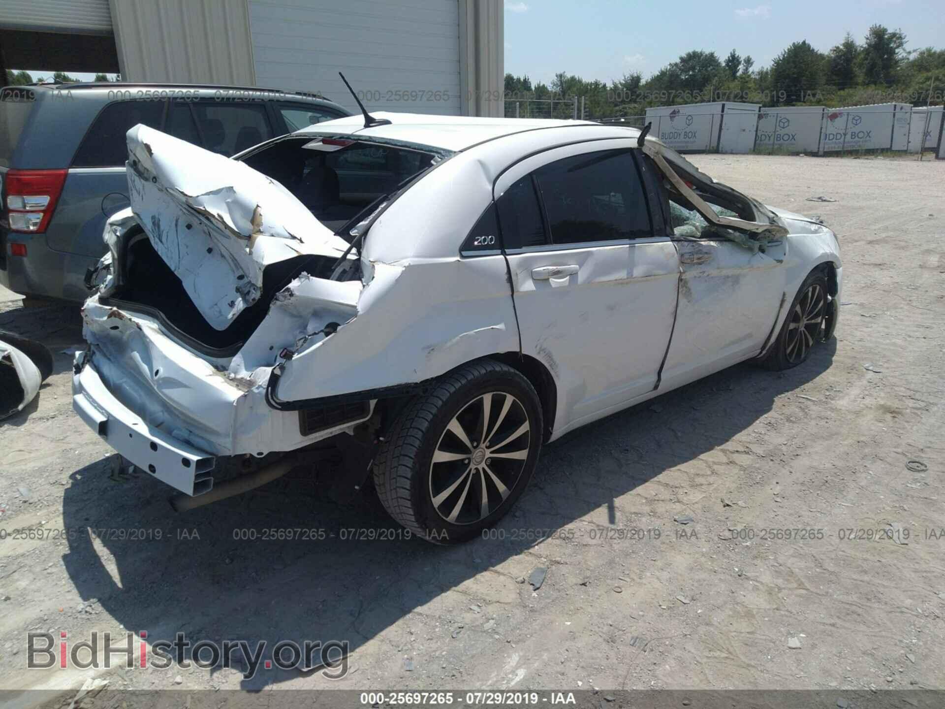2013 CHRYSLER 200 - VIN: 1C3CCBBB6DN674293 - Photo 4