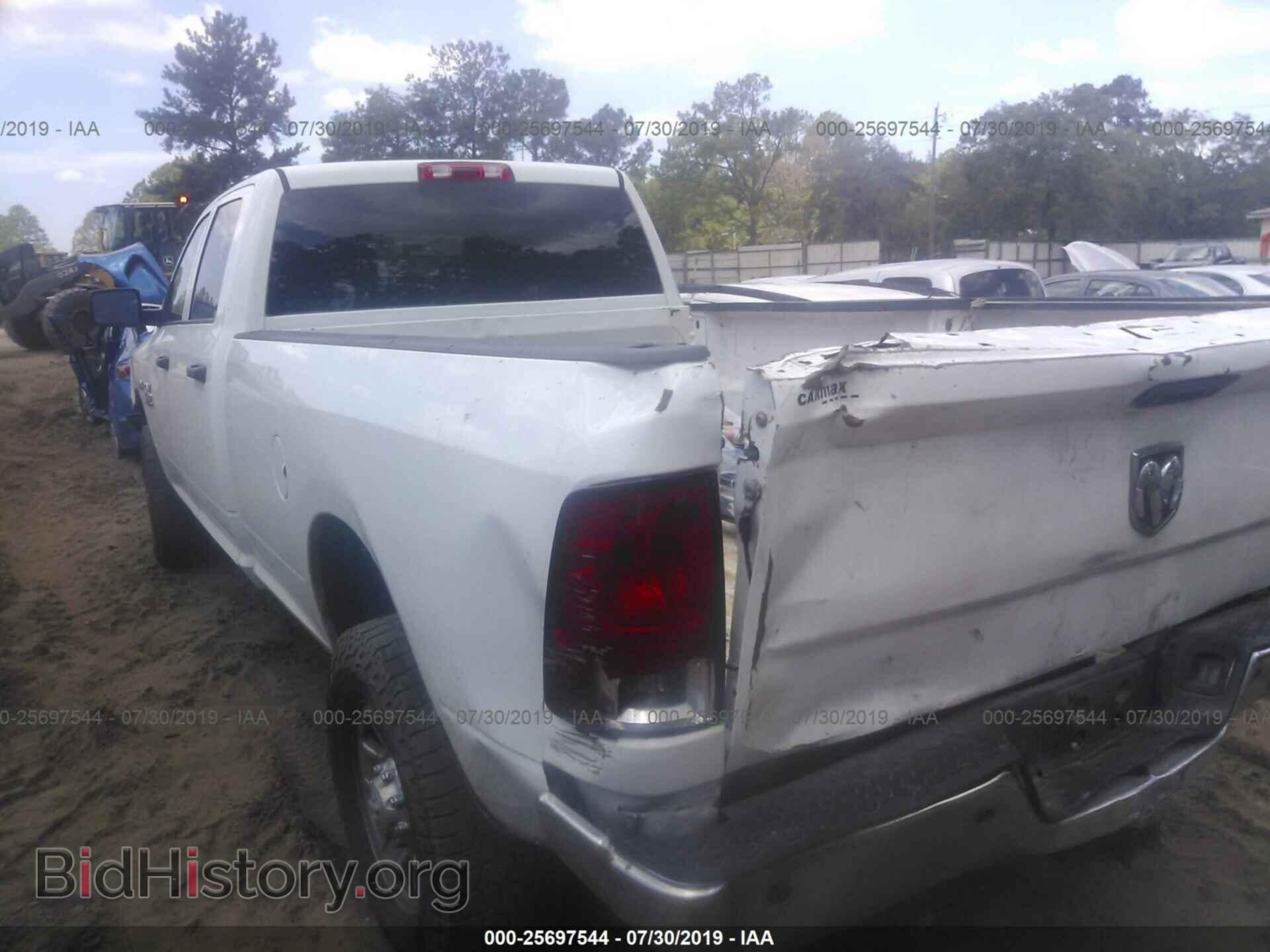 2015 RAM 2500 - VIN: 3C6TR5HT4FG694573 - Фото 3