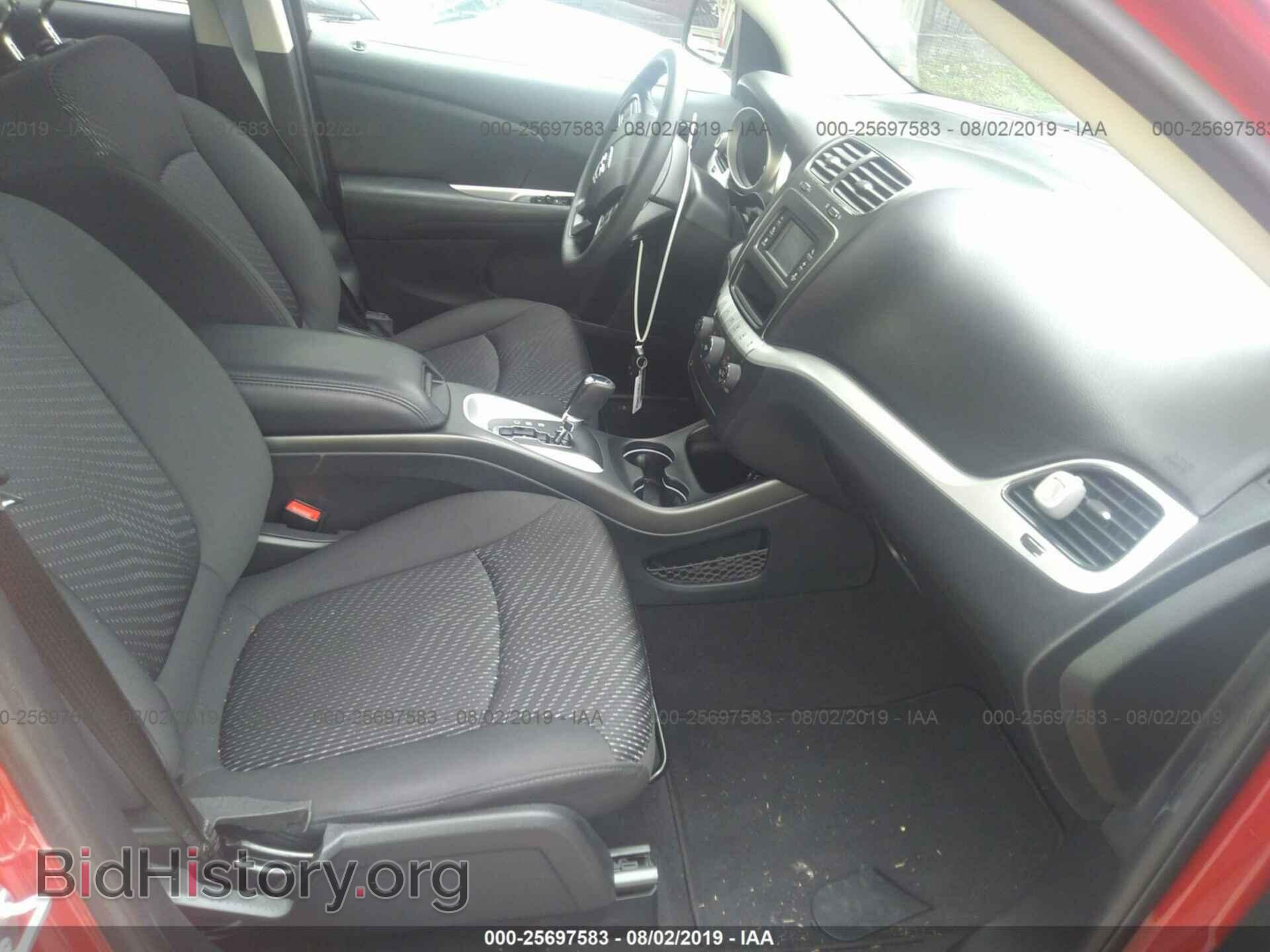 2018 DODGE JOURNEY - VIN: 3C4PDCAB5JT302568 - Фото 5