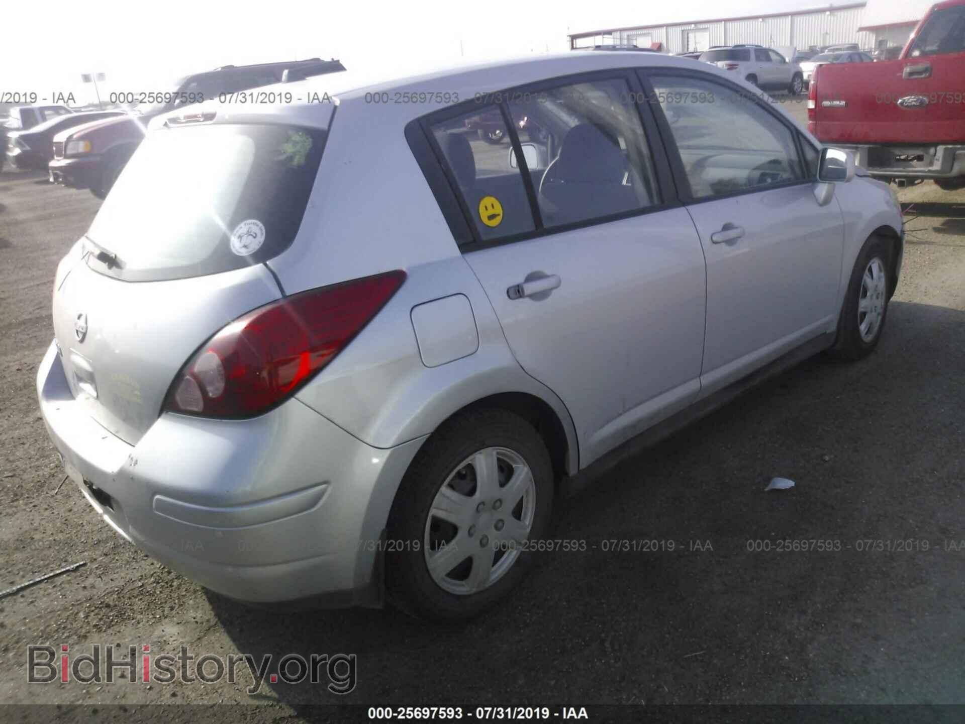 2008 NISSAN VERSA - VIN: 3N1BC13E68L388009 - Photo 4
