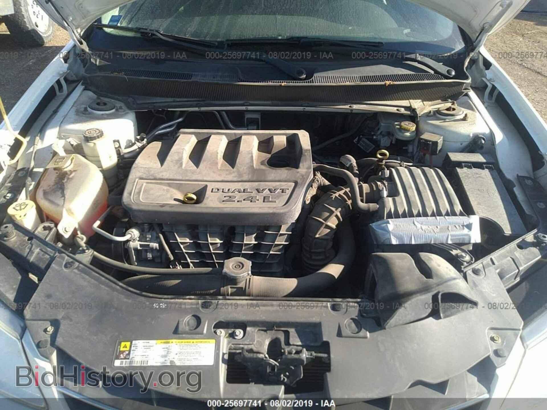 2009 CHRYSLER SEBRING - VIN: 1C3LC46B09N560058 - Фото 10