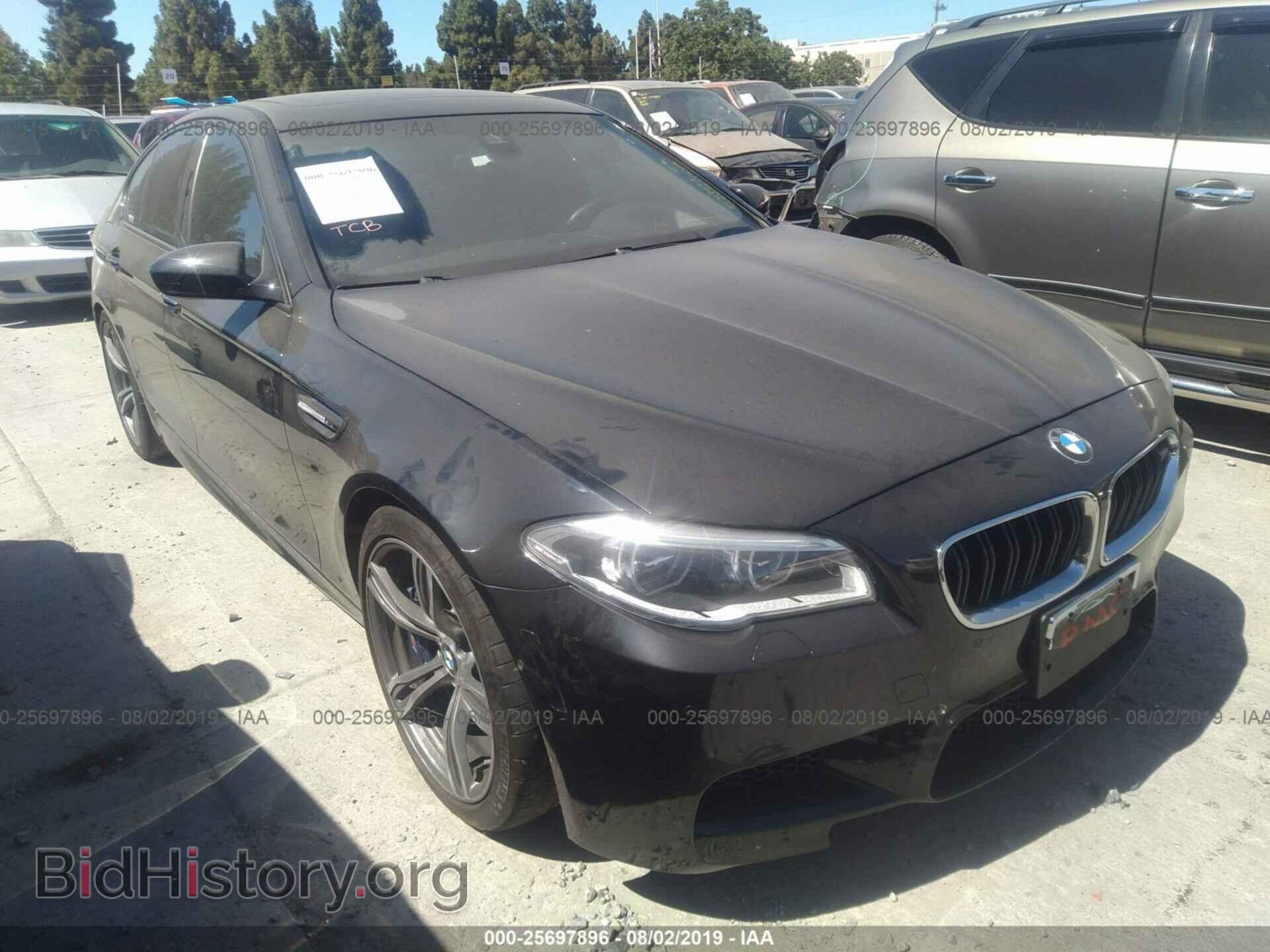Photo WBSFV9C58ED593235 - BMW M5 2014