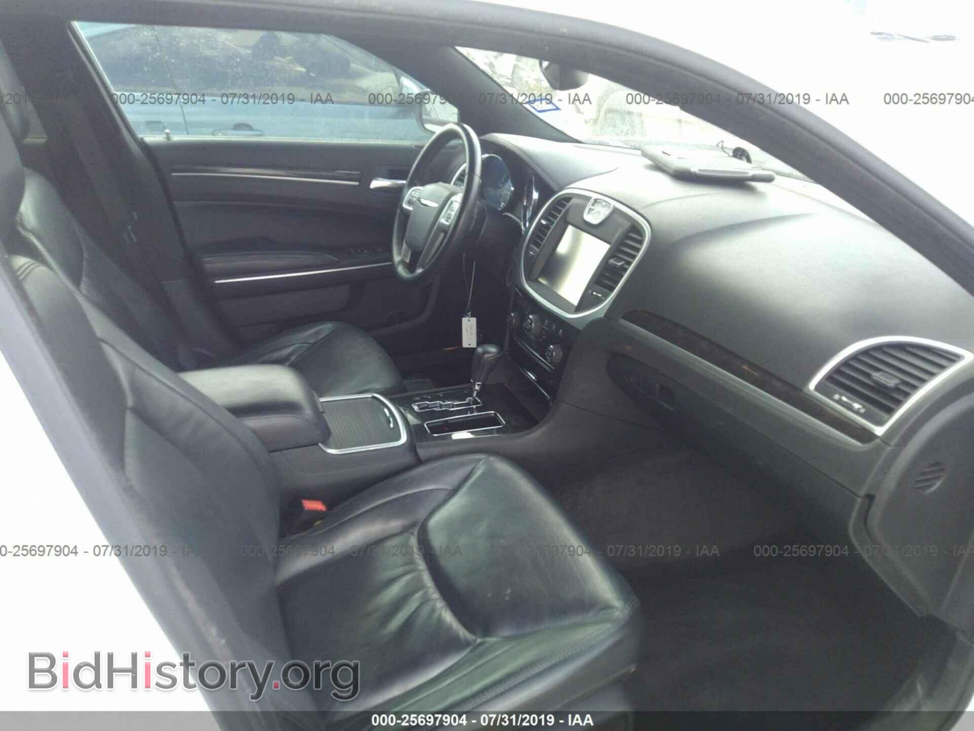 2011 CHRYSLER 300 - VIN: 2C3CA5CG2BH583996 - Фото 5