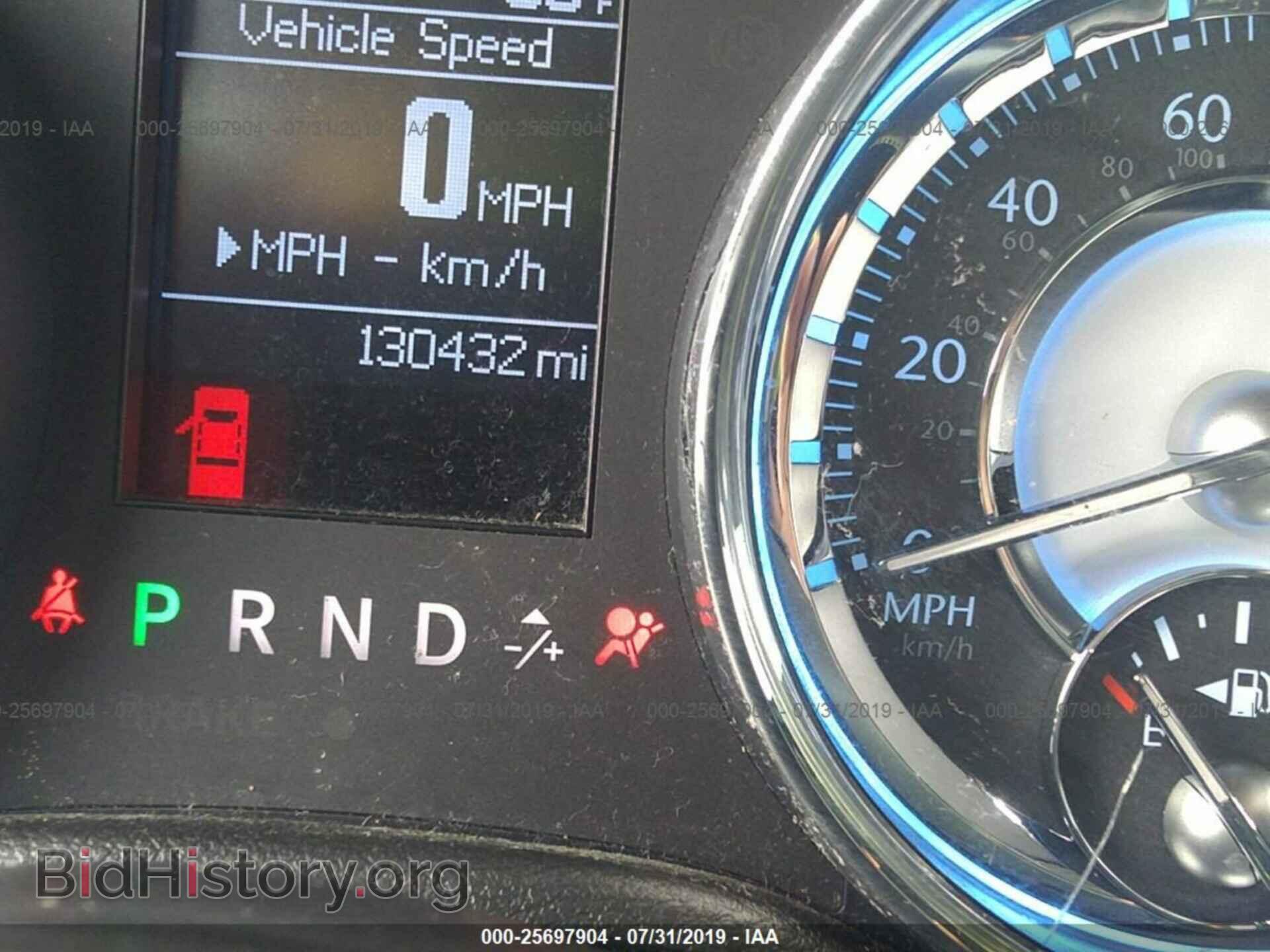 2011 CHRYSLER 300 - VIN: 2C3CA5CG2BH583996 - Фото 7