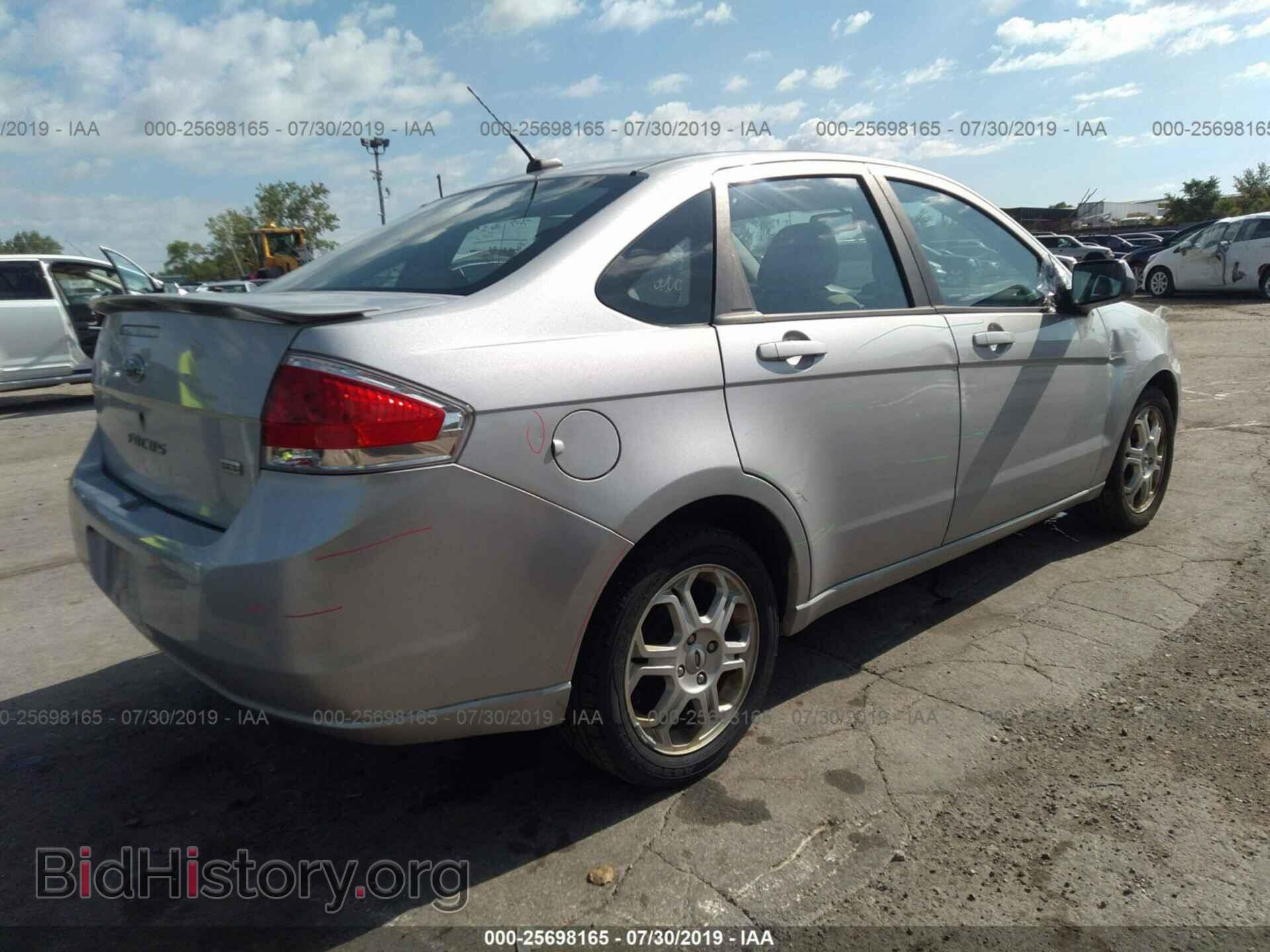 2009 FORD FOCUS - VIN: 1FAHP36N89W160288 - Фото 4