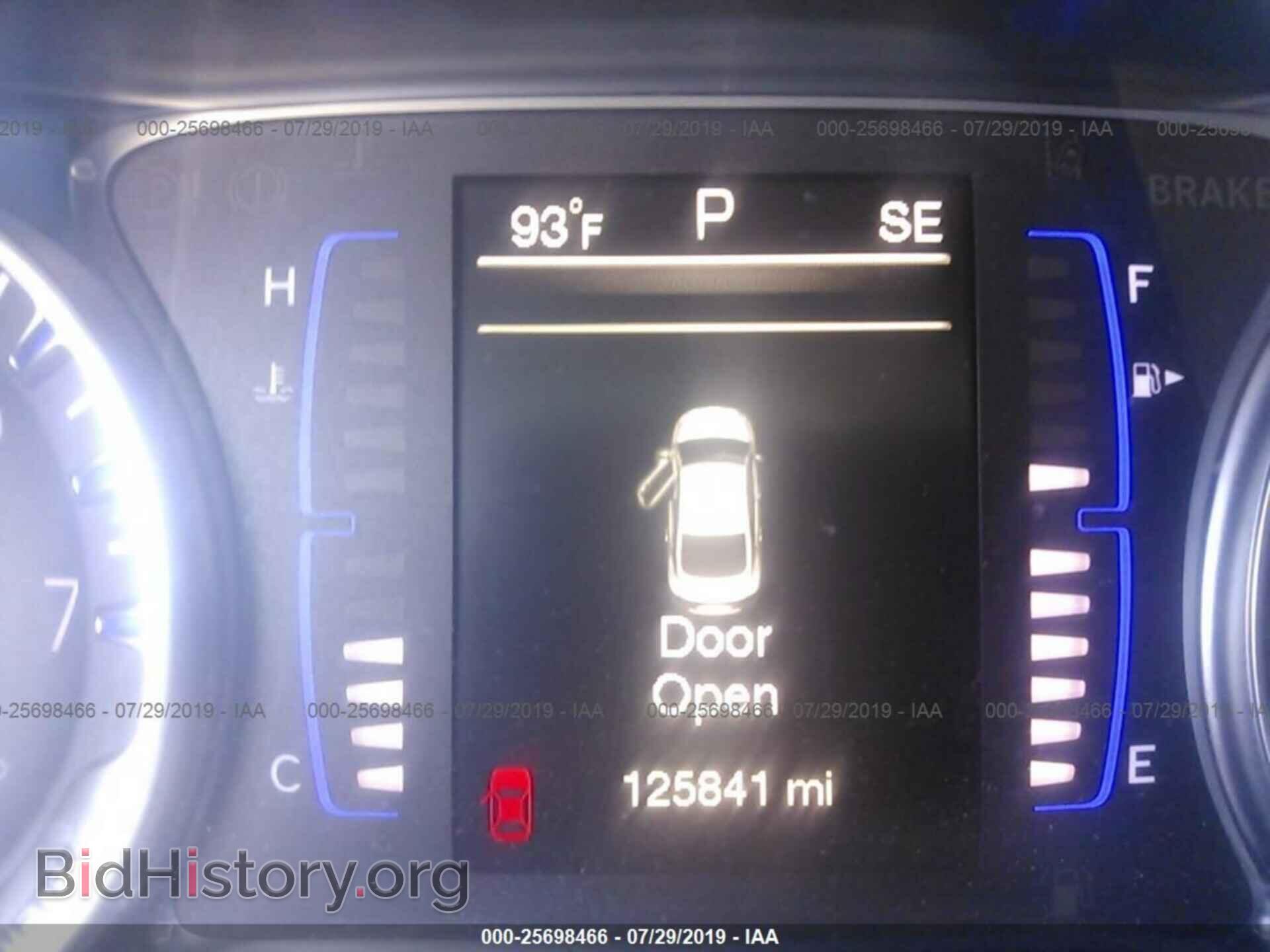 2016 CHRYSLER 200 - VIN: 1C3CCCAB5GN125356 - Photo 7