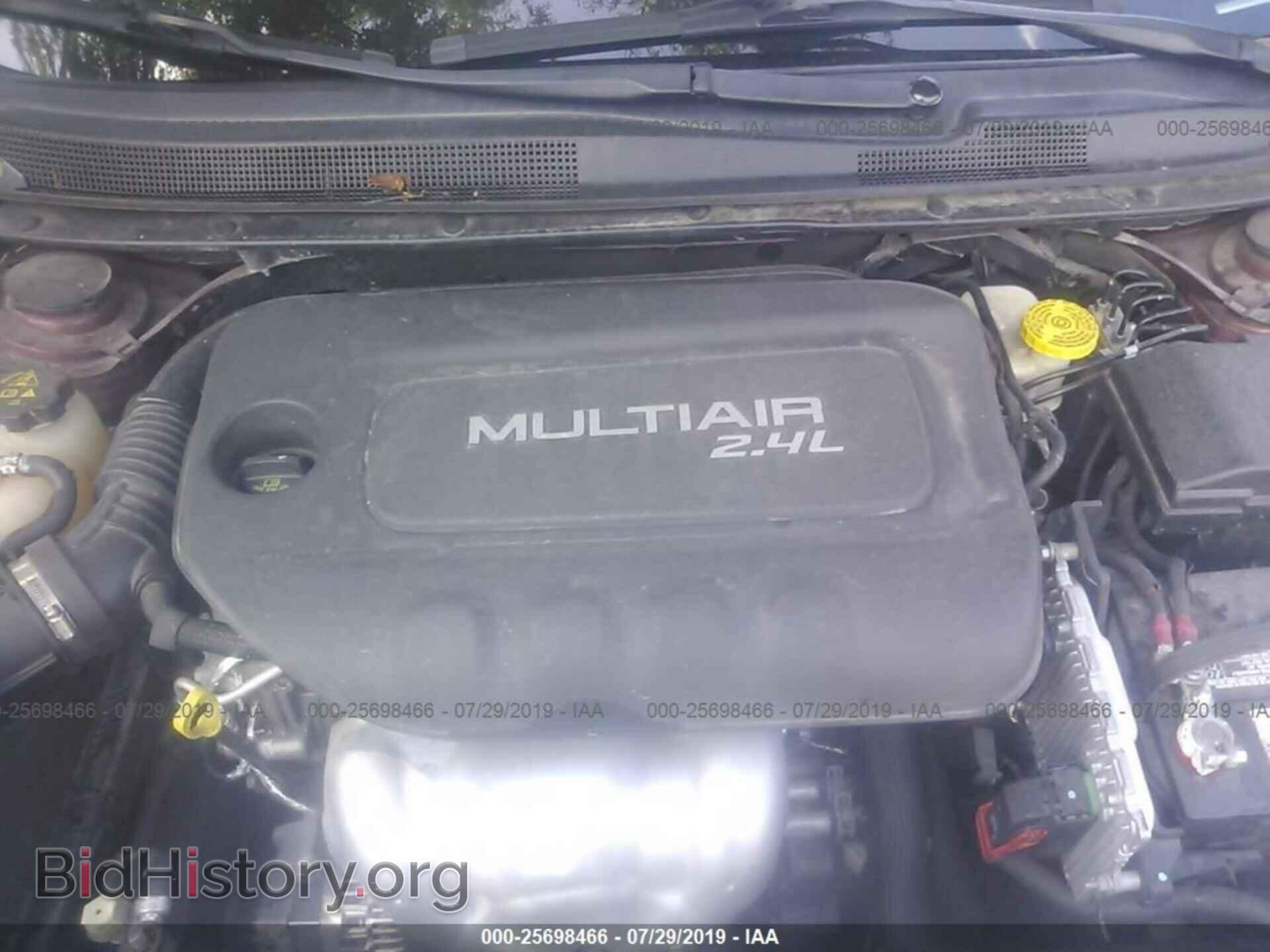 2016 CHRYSLER 200 - VIN: 1C3CCCAB5GN125356 - Photo 10