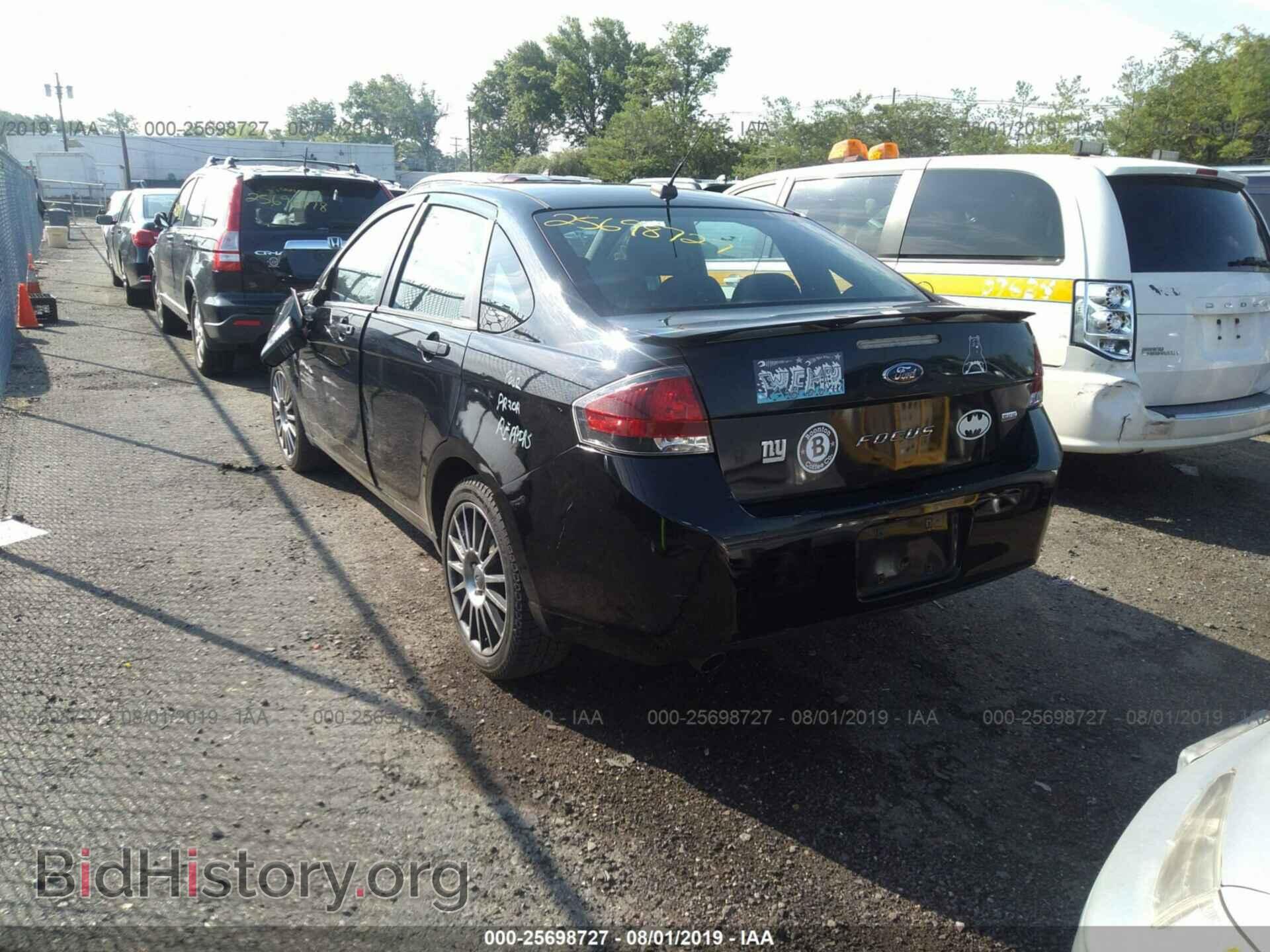 2011 FORD FOCUS - VIN: 1FAHP3GN6BW128475 - Photo 3