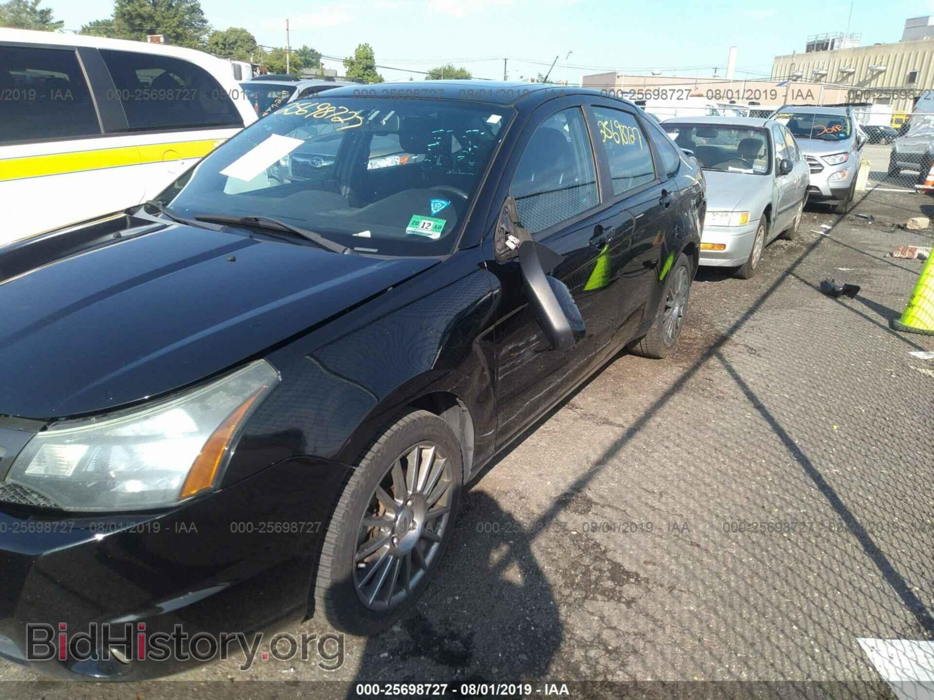 2011 FORD FOCUS - VIN: 1FAHP3GN6BW128475 - Photo 6