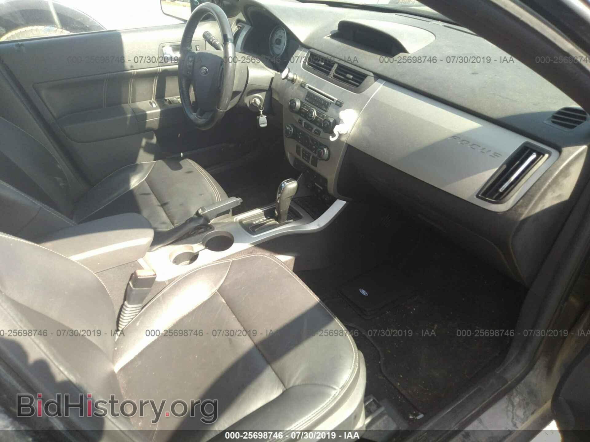 2009 FORD FOCUS - VIN: 1FAHP37NX9W200417 - Фото 5