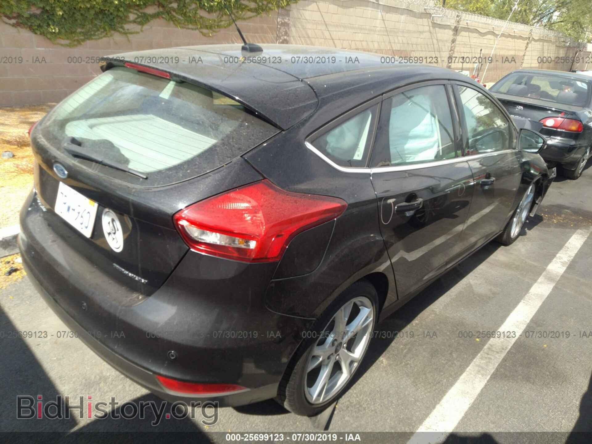2015 FORD FOCUS - VIN: 1FADP3N24FL300811 - Photo 2