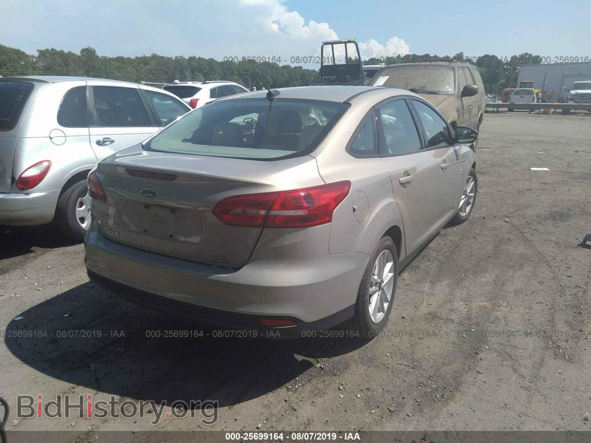 2016 FORD FOCUS - VIN: 1FADP3F21GL224089 - Photo 4