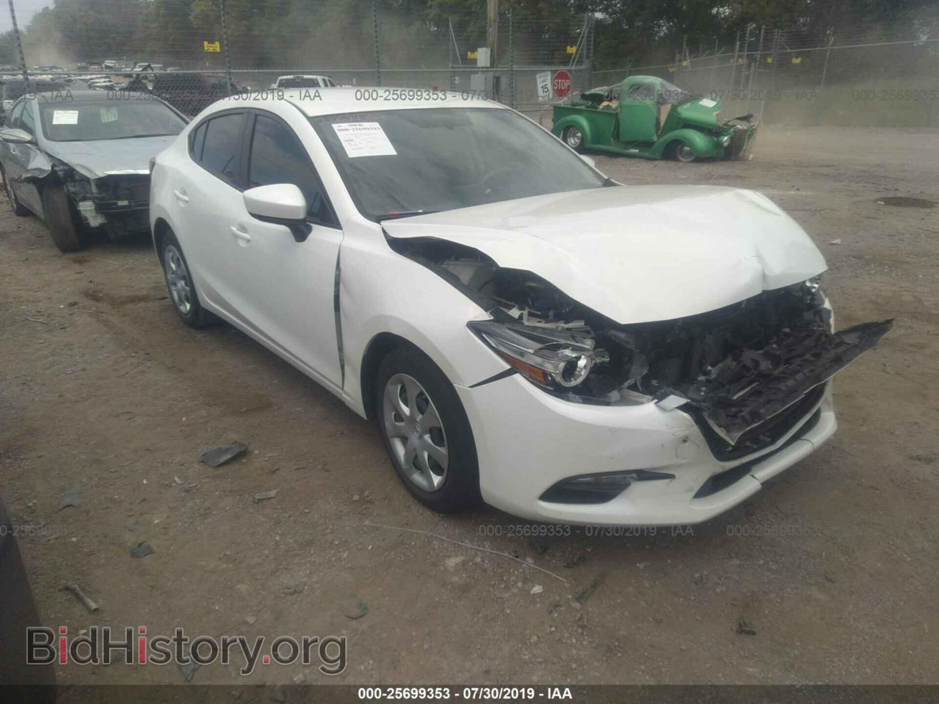 Фотография 3MZBN1U74HM134765 - MAZDA 3 2017