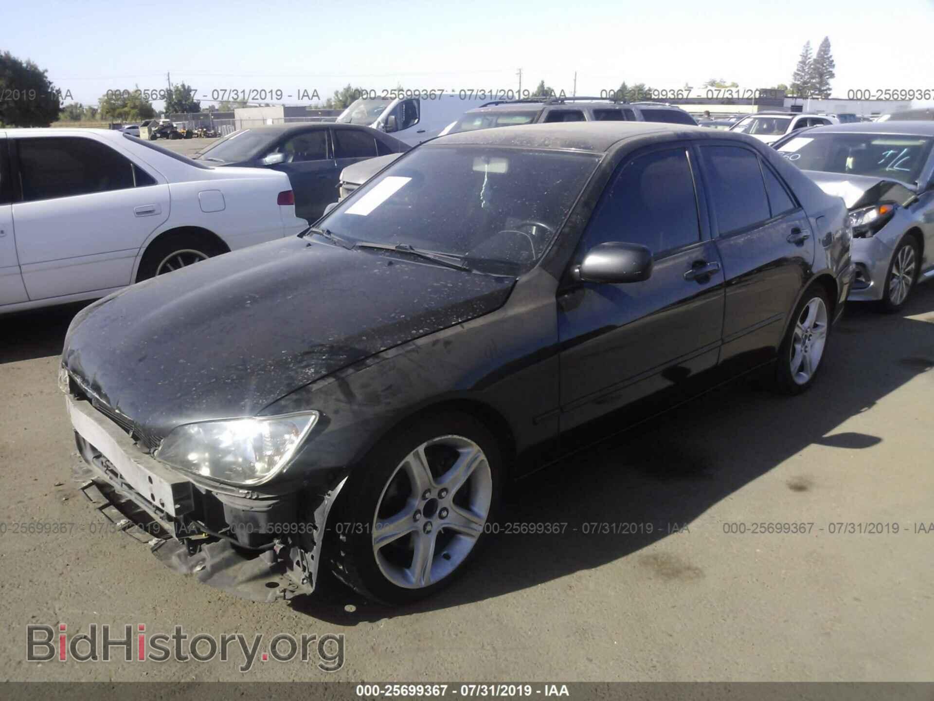 2001 LEXUS IS - VIN: JTHBD182010021827 - Фото 2