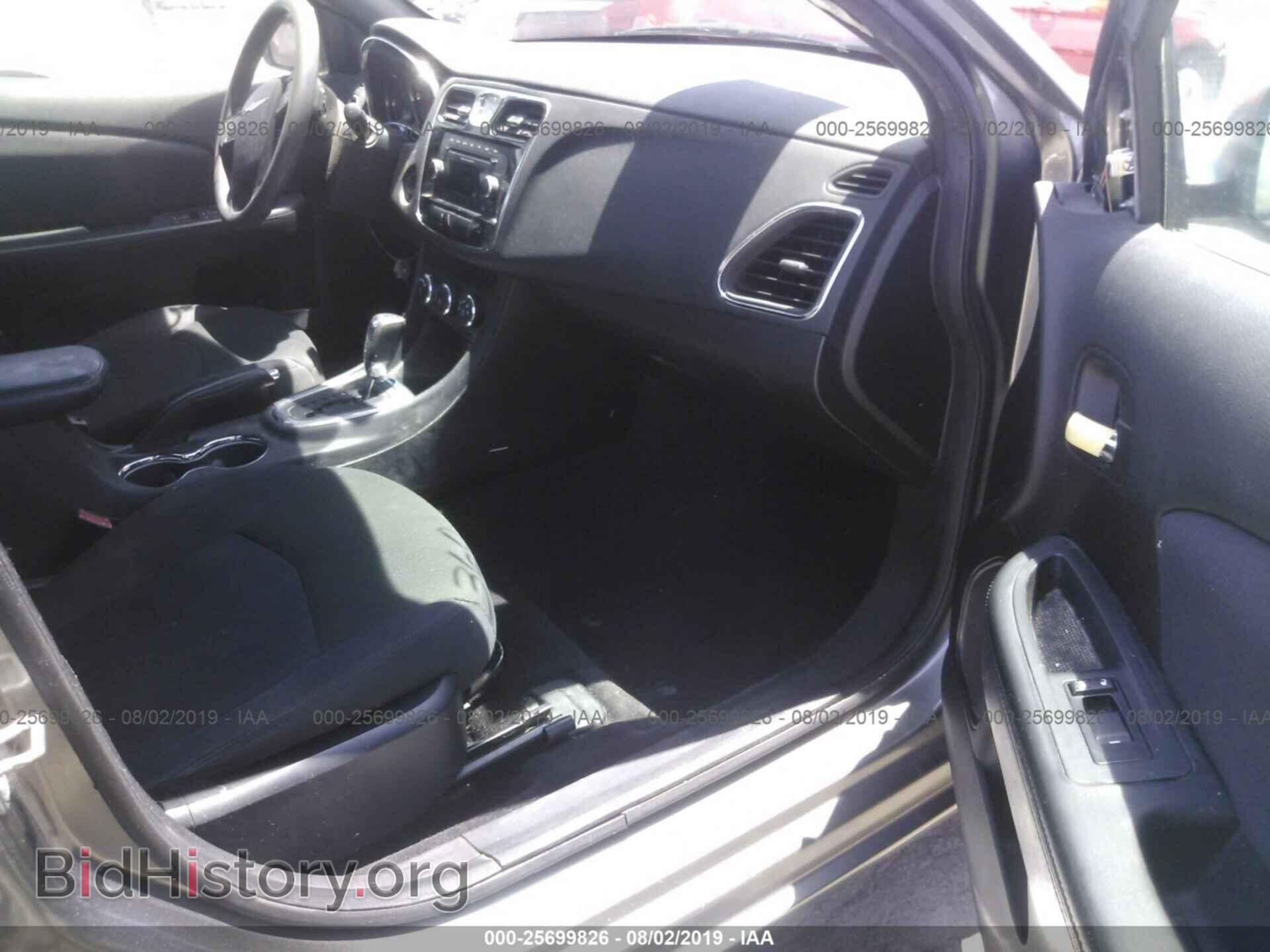 2012 CHRYSLER 200 - VIN: 1C3CCBAB9CN292176 - Фото 5