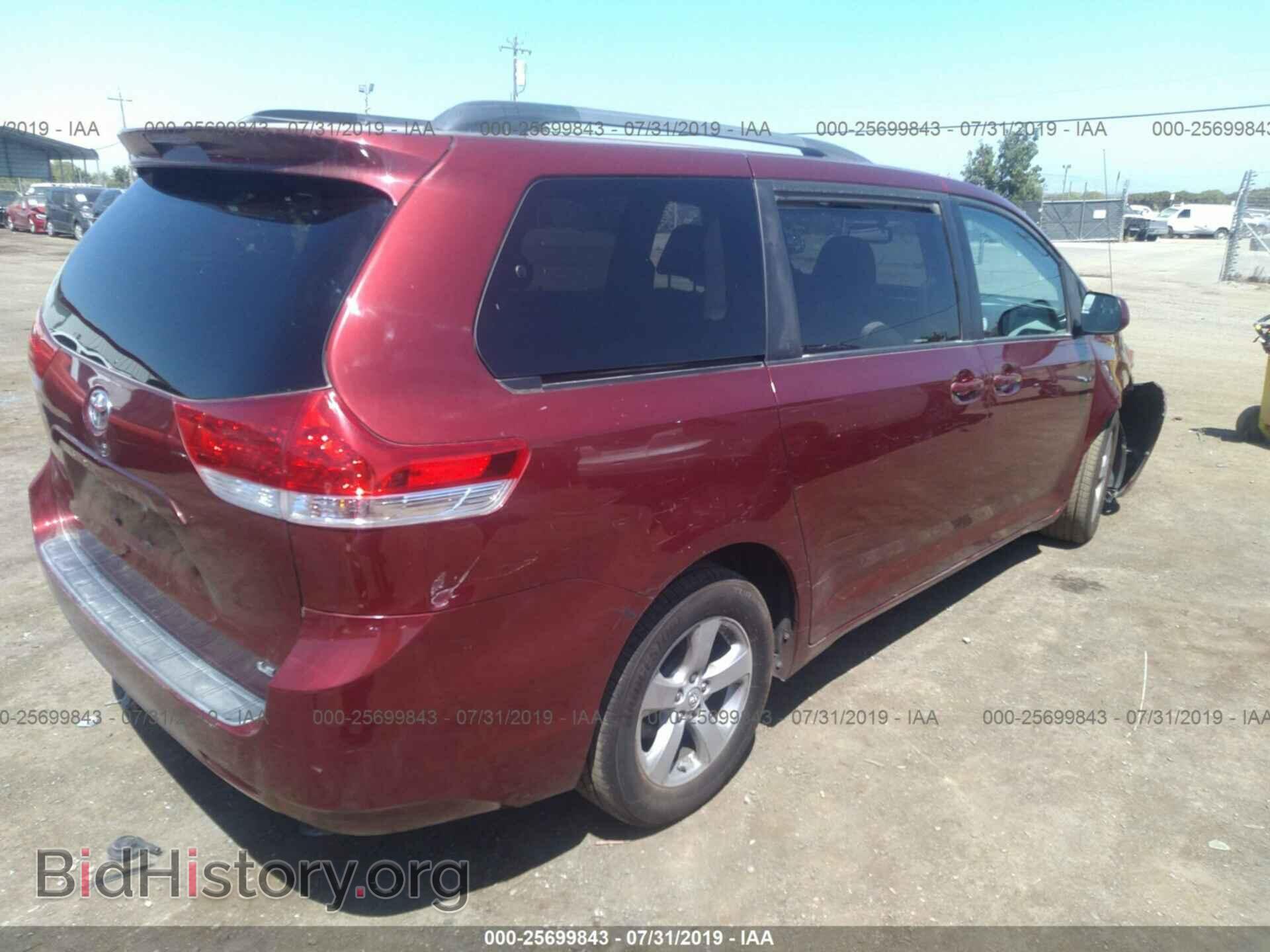 2012 TOYOTA SIENNA - VIN: 5TDKK3DCXCS215993 - Фото 4