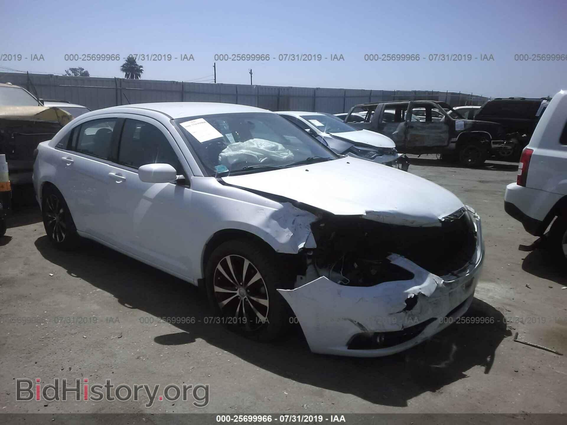 Фотография 1C3CCBBG1CN267914 - CHRYSLER 200 2012
