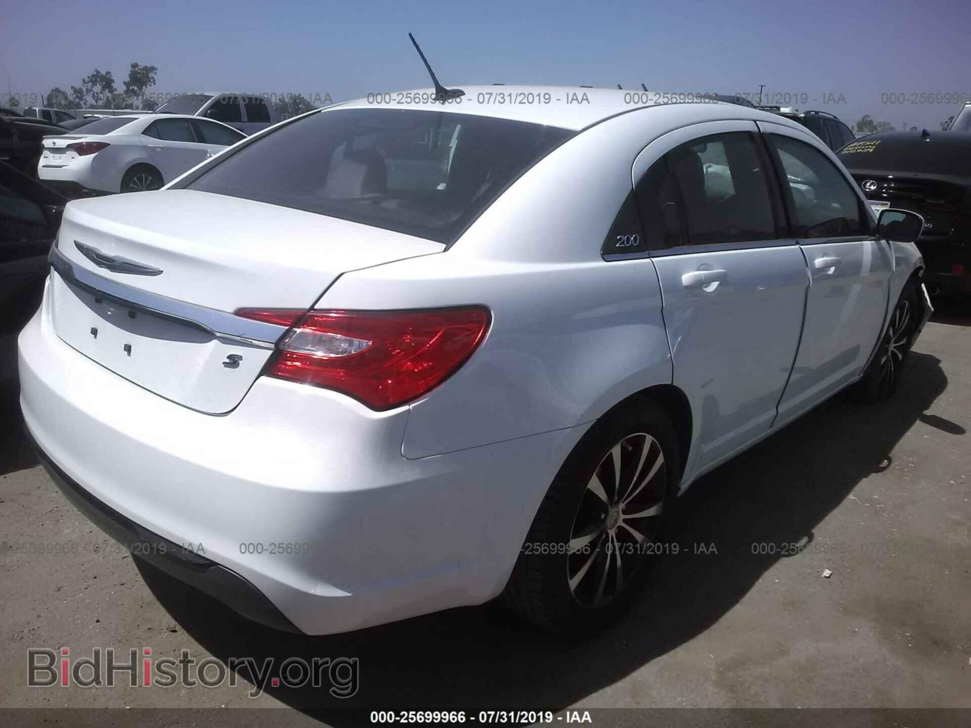 2012 CHRYSLER 200 - VIN: 1C3CCBBG1CN267914 - Фото 4