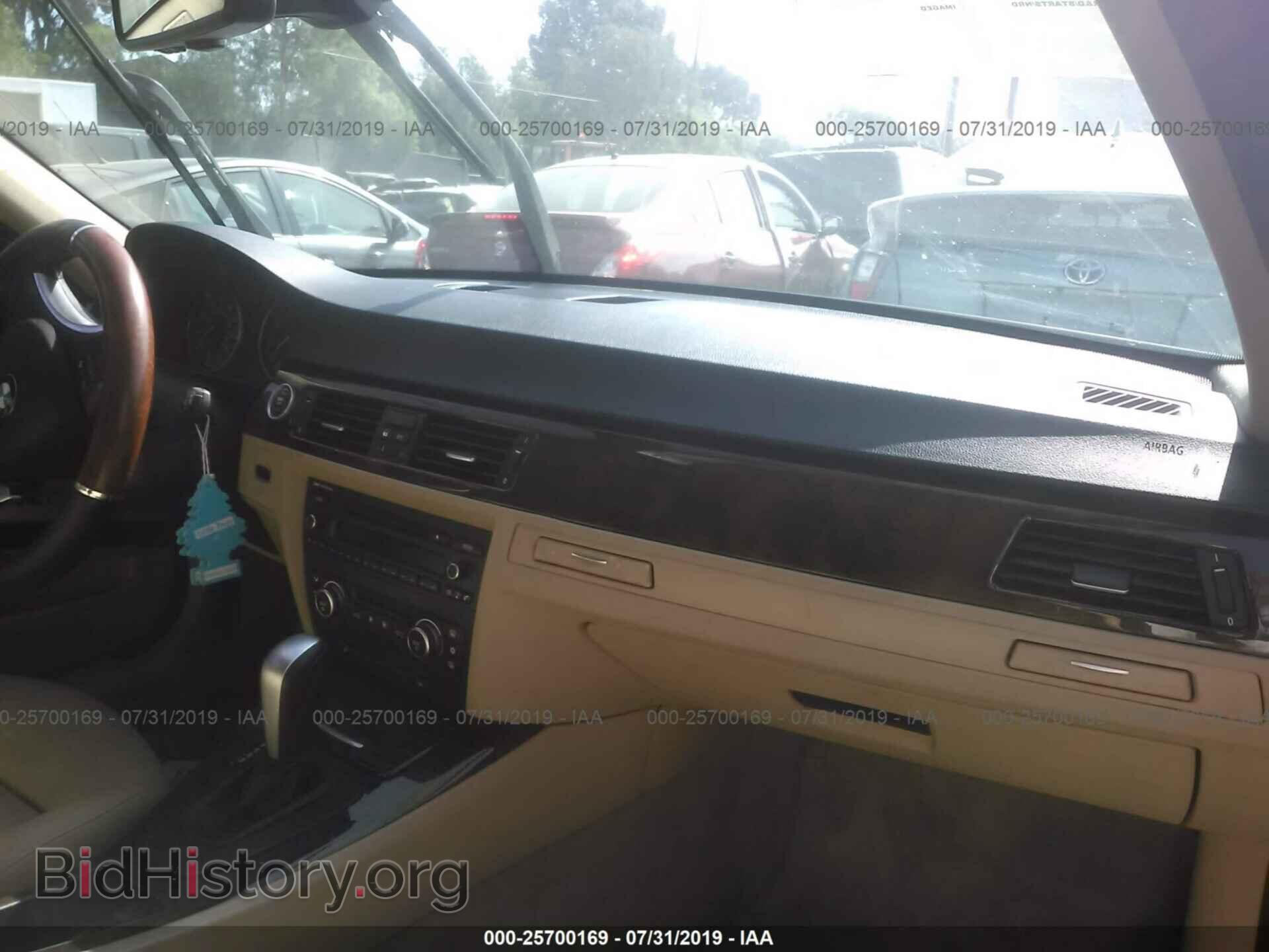 2009 BMW 335 - VIN: WBAPM73559E191205 - Фото 5