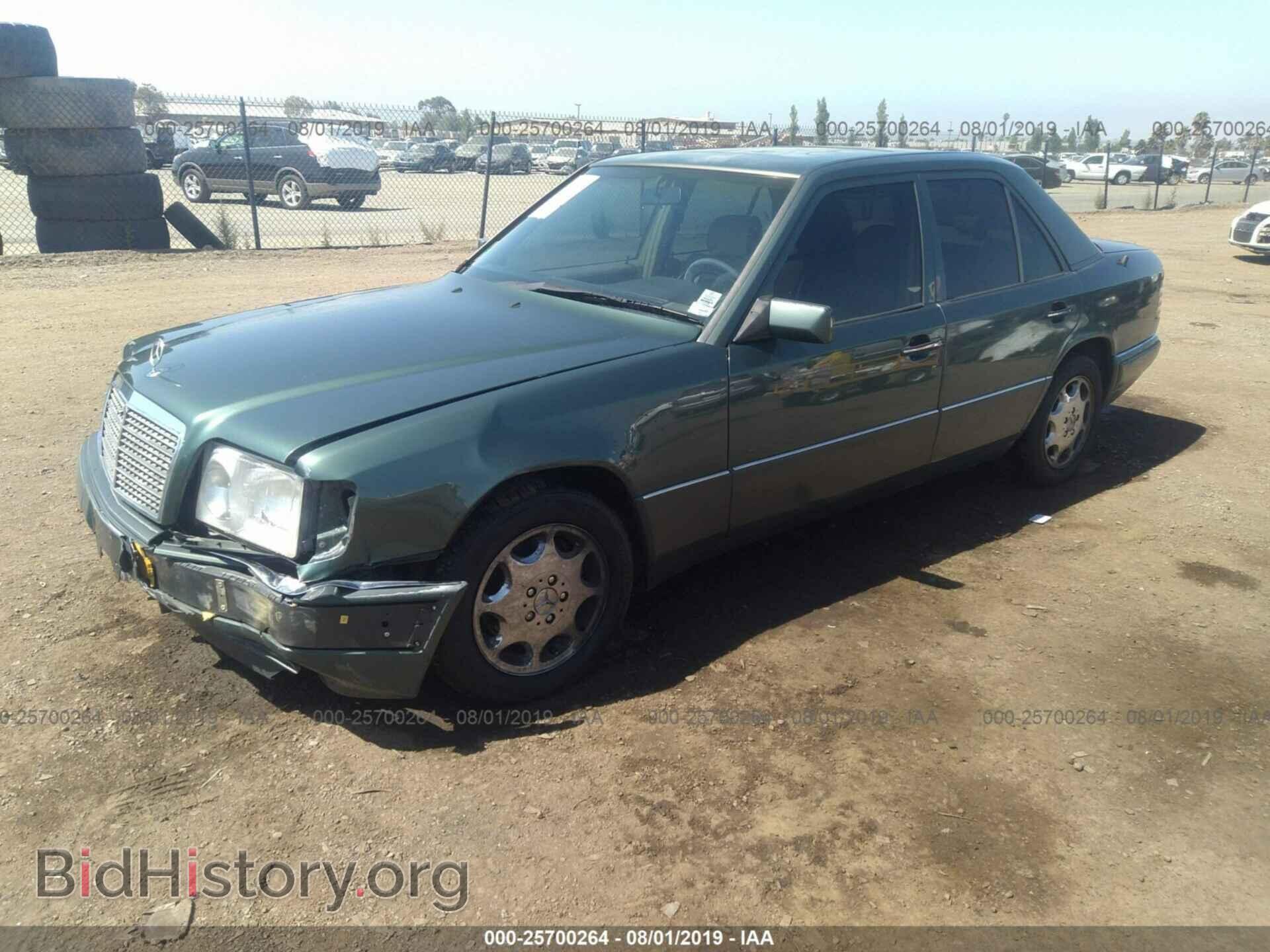 1995 MERCEDES-BENZ E - VIN: WDBEA32E8SC222914 - Фото 2