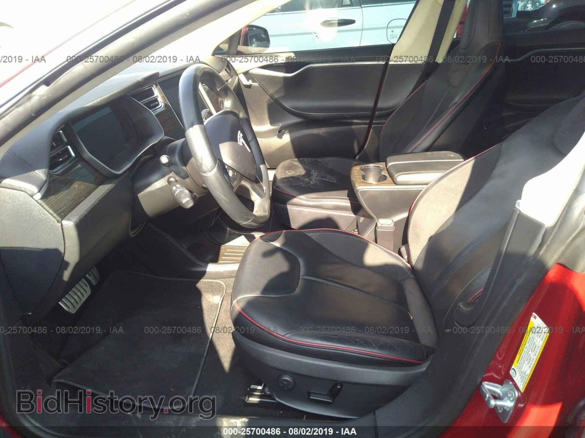 2014 TESLA MODEL S - VIN: 5YJSA1H1XEFP45114 - Фото 5