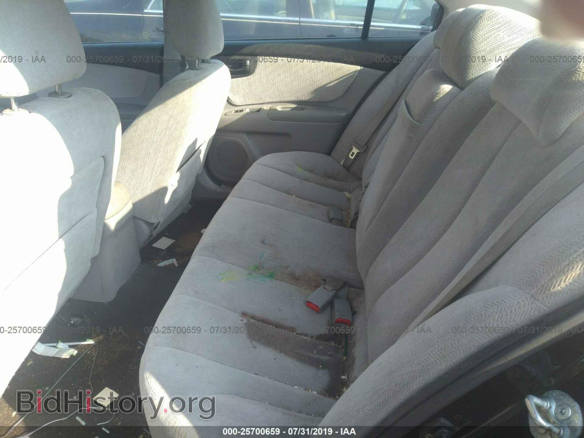 2008 KIA OPTIMA - VIN: KNAGE123785274417 - Фото 8