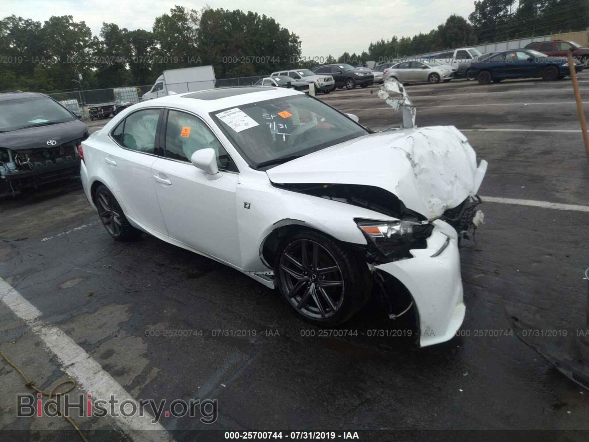Фотография JTHBF1D24F5070846 - LEXUS IS 2015