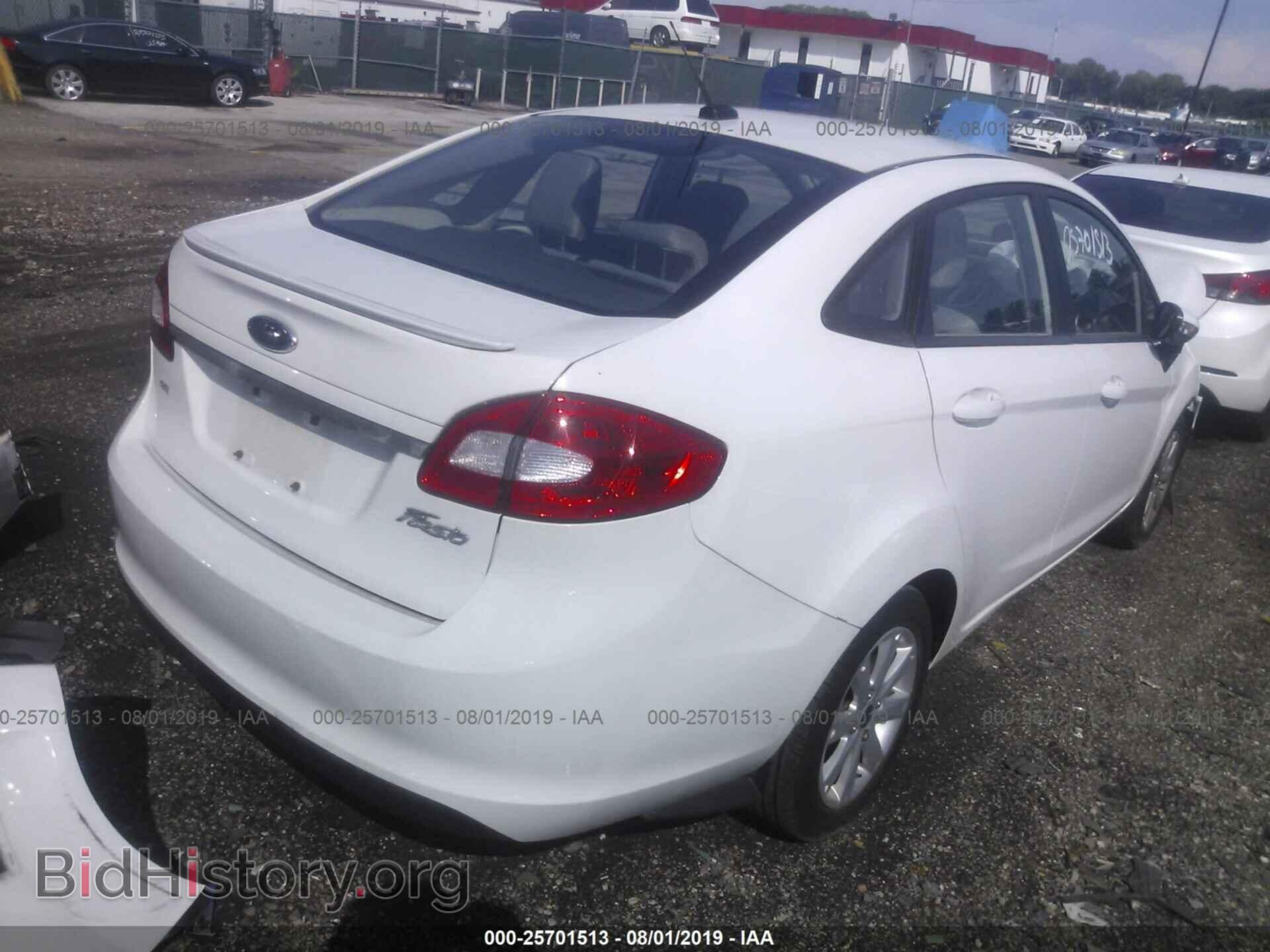 2013 FORD FIESTA - VIN: 3FADP4BJ4DM207199 - Фото 4