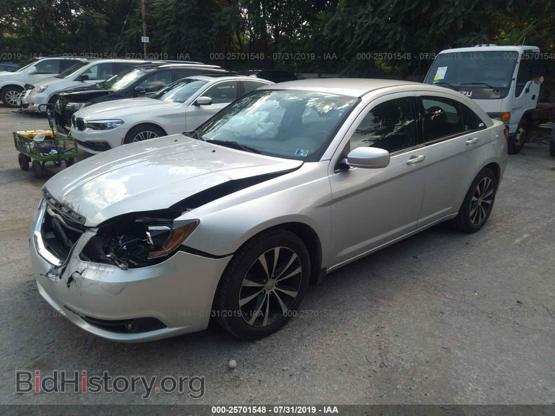 2012 CHRYSLER 200 - VIN: 1C3CCBBG9CN263416 - Фото 2