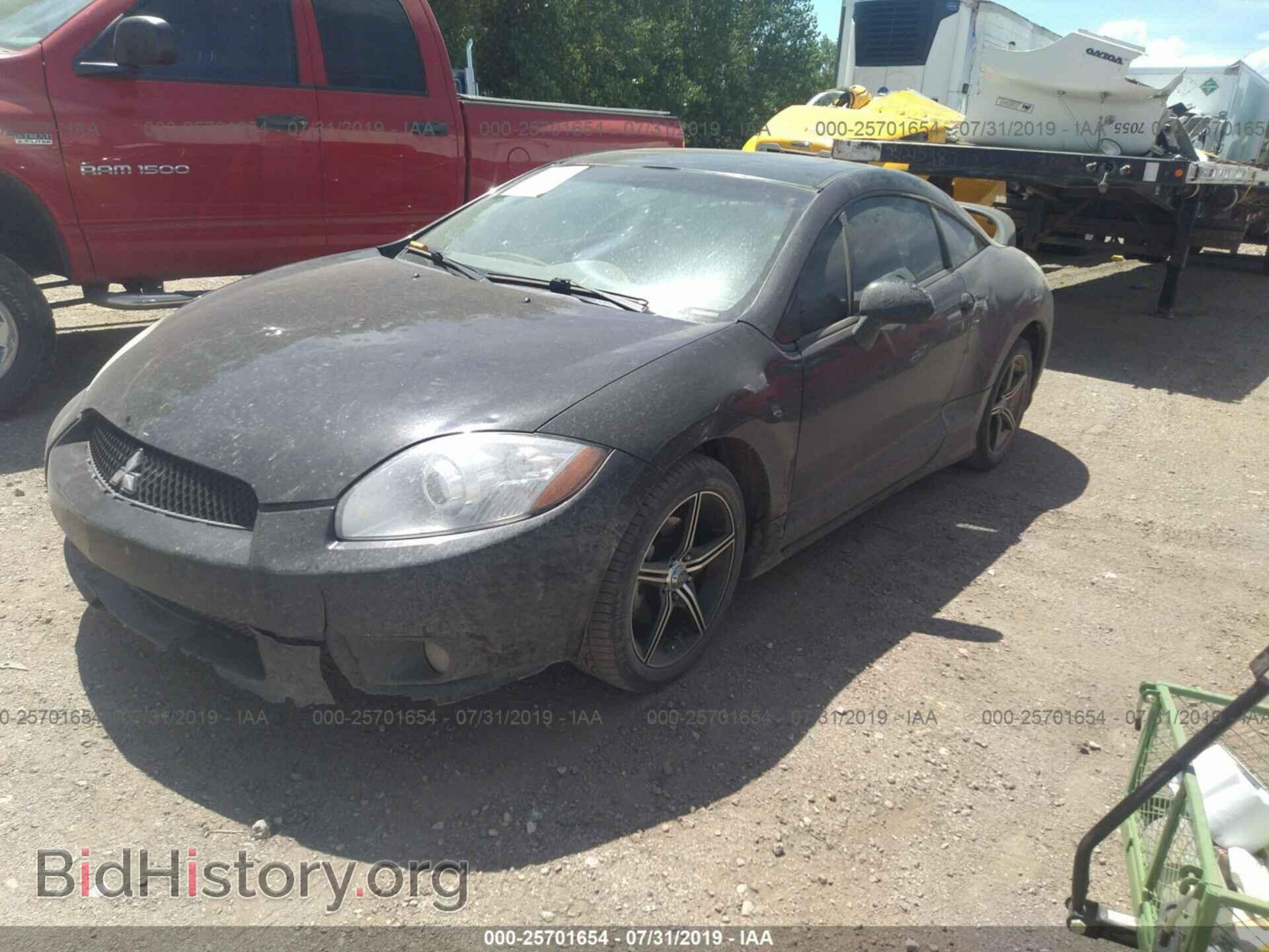 2011 MITSUBISHI ECLIPSE - VIN: 4A31K3DT5BE004469 - Photo 2