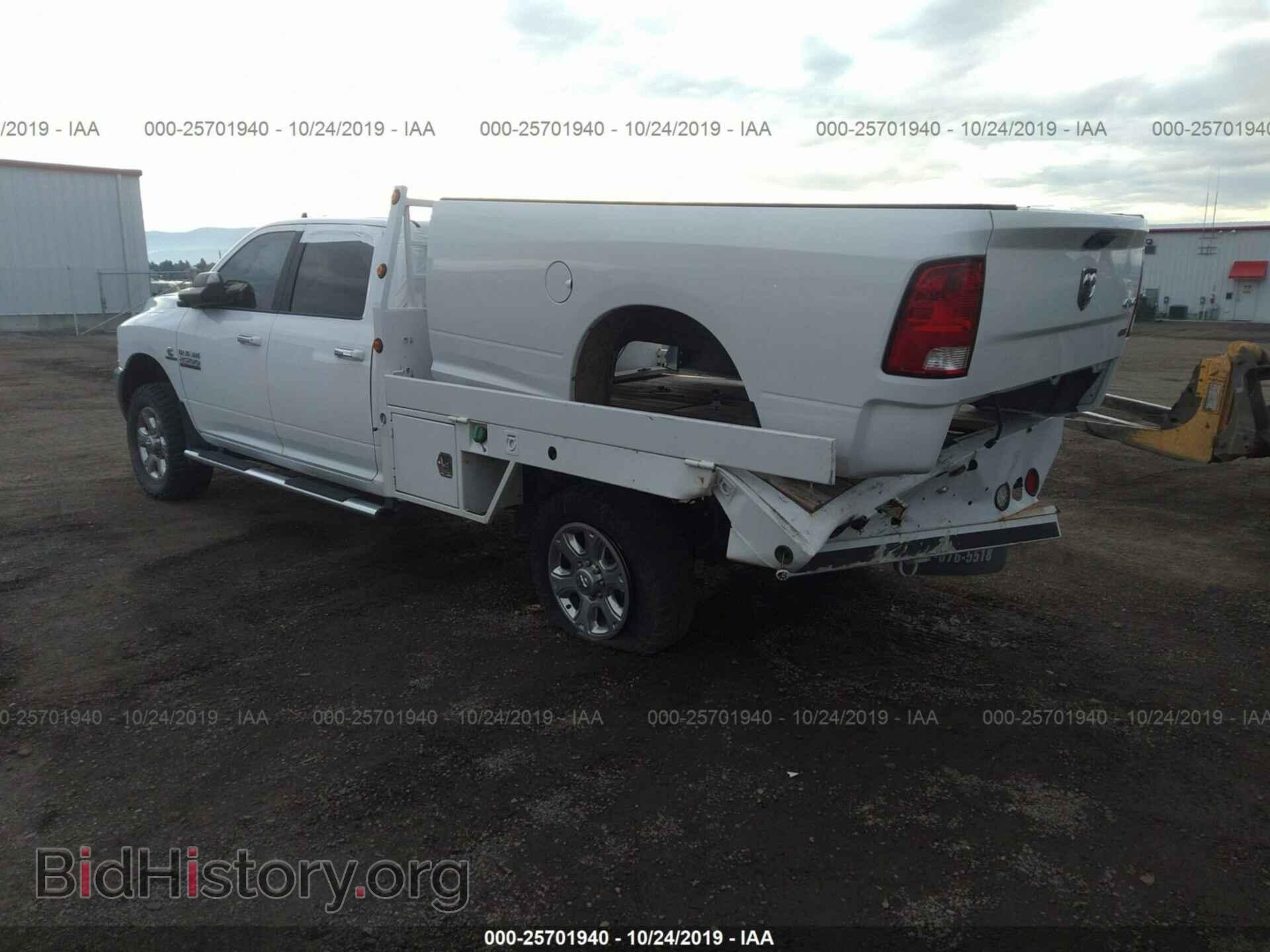 2018 RAM 2500 - VIN: 3C6UR5JL4JG425500 - Фото 3