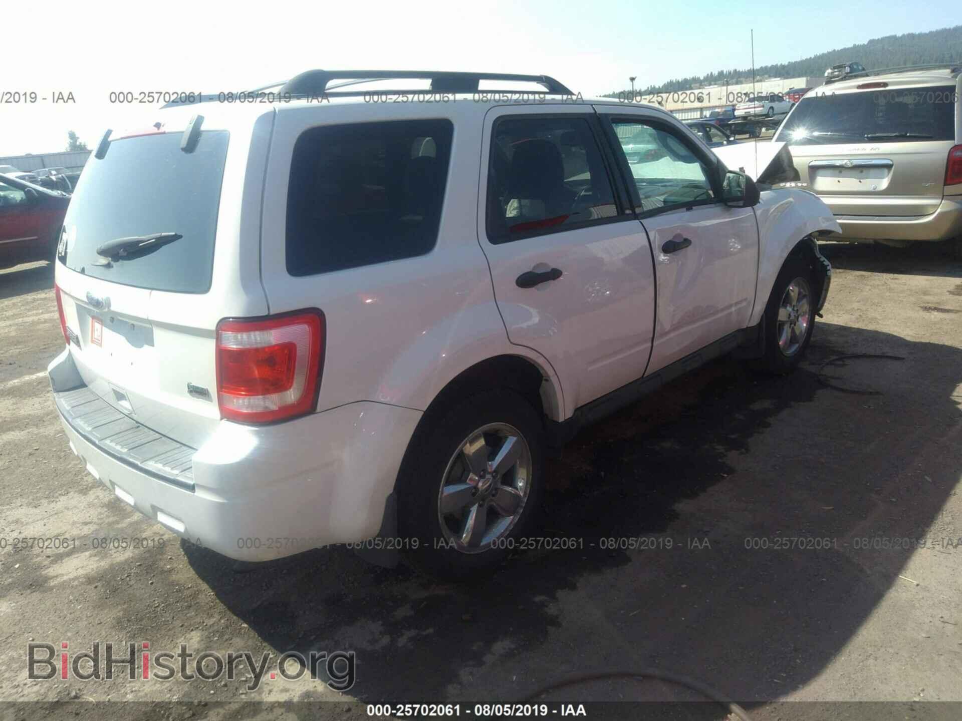 2011 FORD ESCAPE - VIN: 1FMCU0DG7BKC00790 - Фото 4