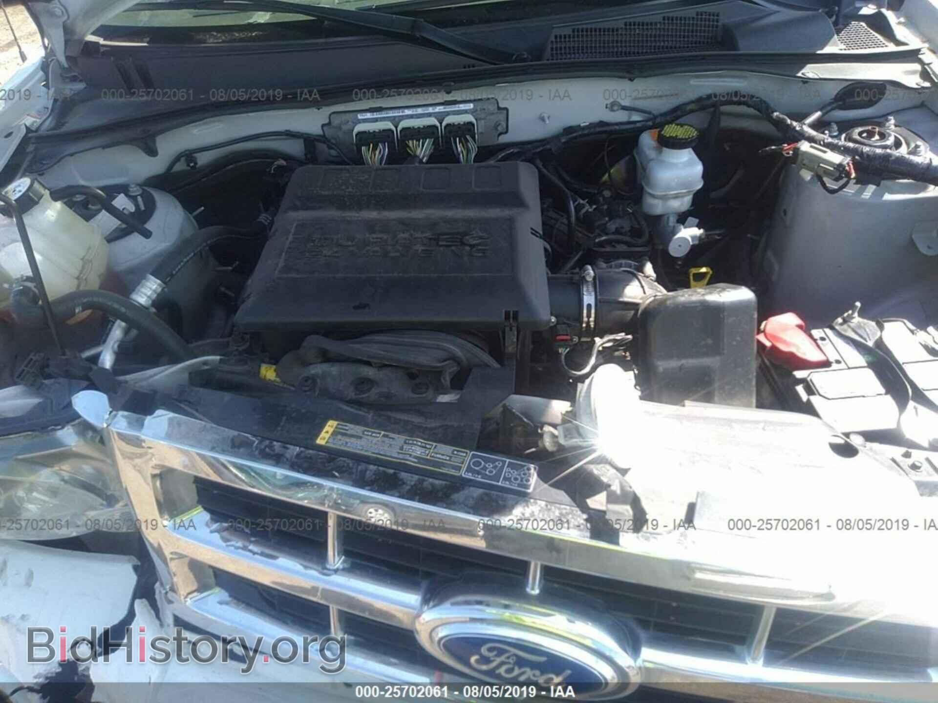 2011 FORD ESCAPE - VIN: 1FMCU0DG7BKC00790 - Фото 10