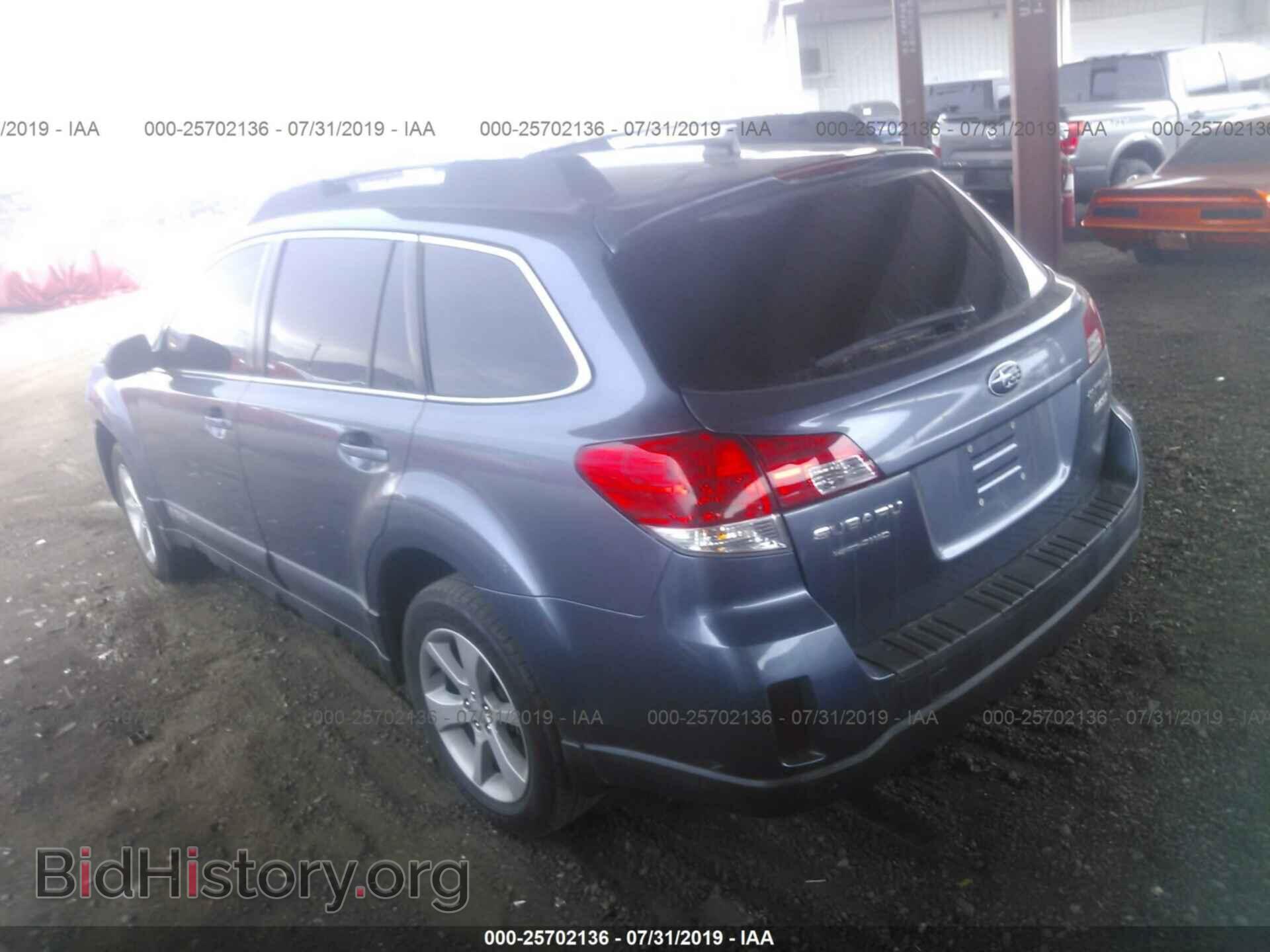 2014 SUBARU OUTBACK - VIN: 4S4BRBCC7E3216073 - Фото 3