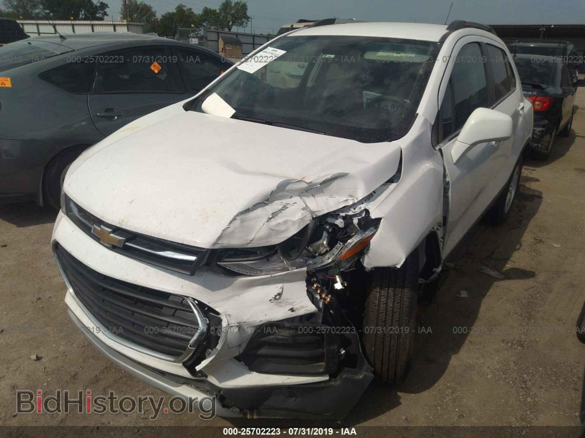2019 CHEVROLET TRAX - VIN: 3GNCJLSB4KL343675 - Photo 2