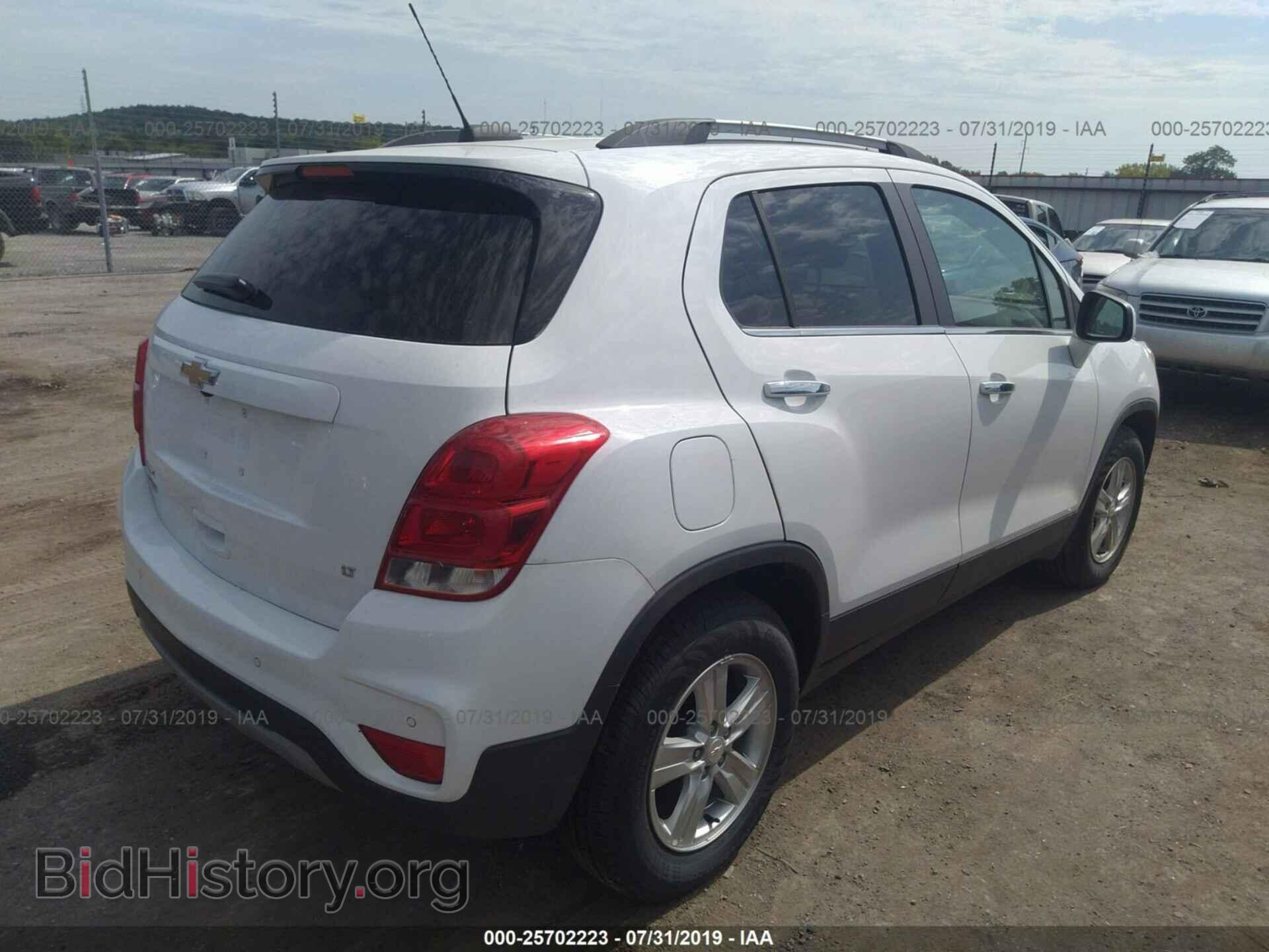 2019 CHEVROLET TRAX - VIN: 3GNCJLSB4KL343675 - Photo 4