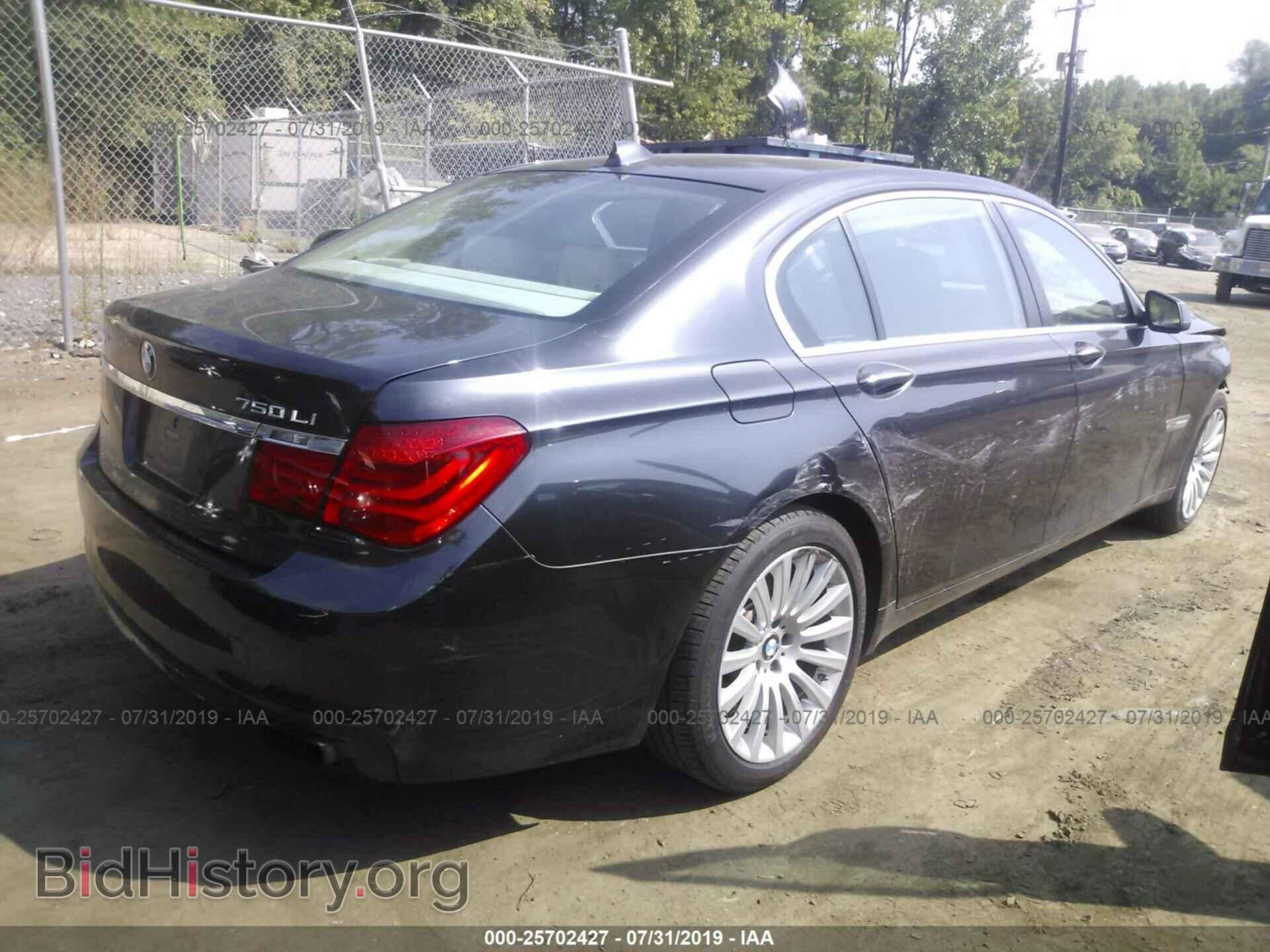 2012 BMW 750 - VIN: WBAKC8C56CC435756 - Фото 4