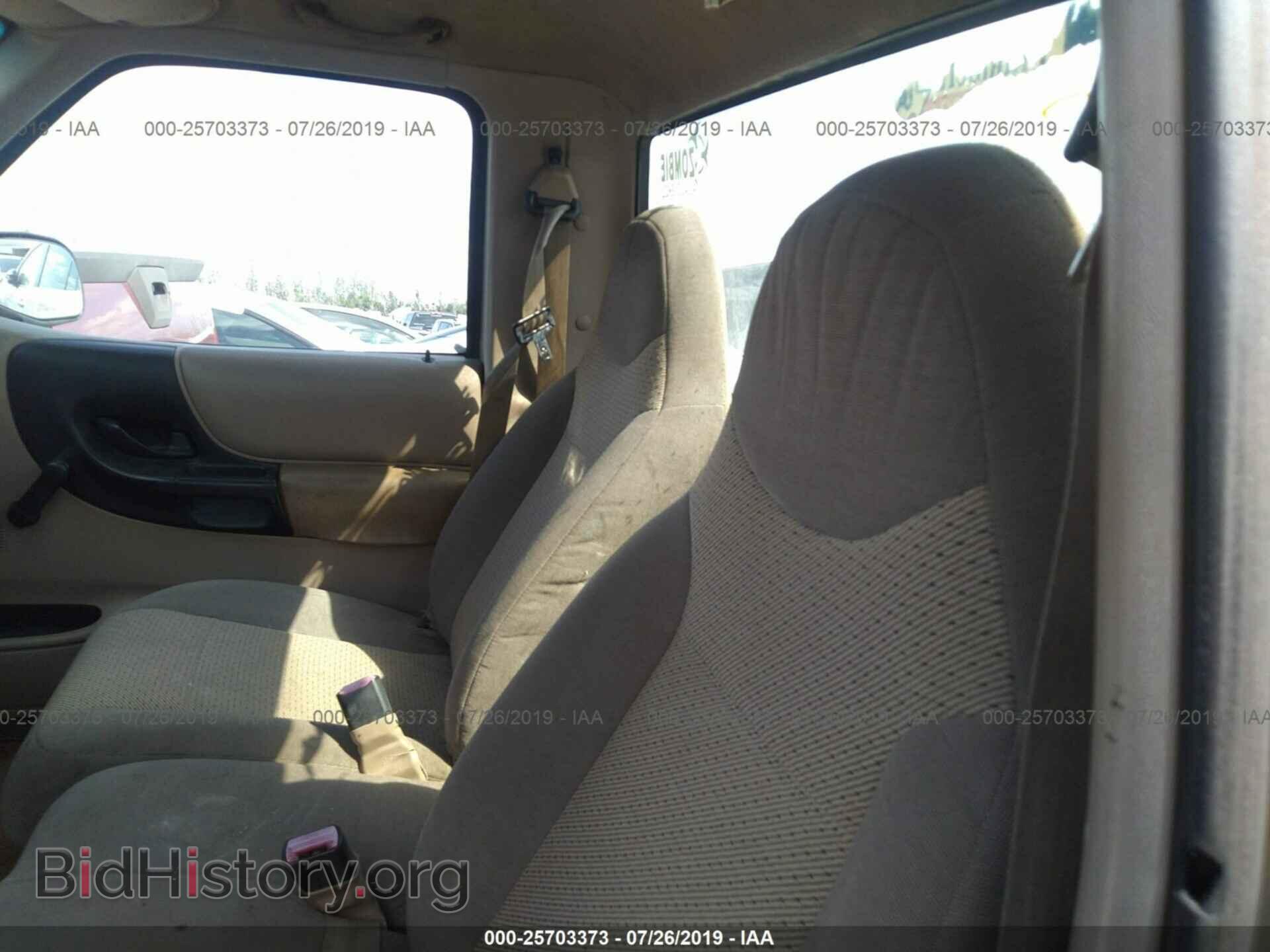 1999 MAZDA B2500 - VIN: 4F4YR12C1XTM38807 - Фото 8