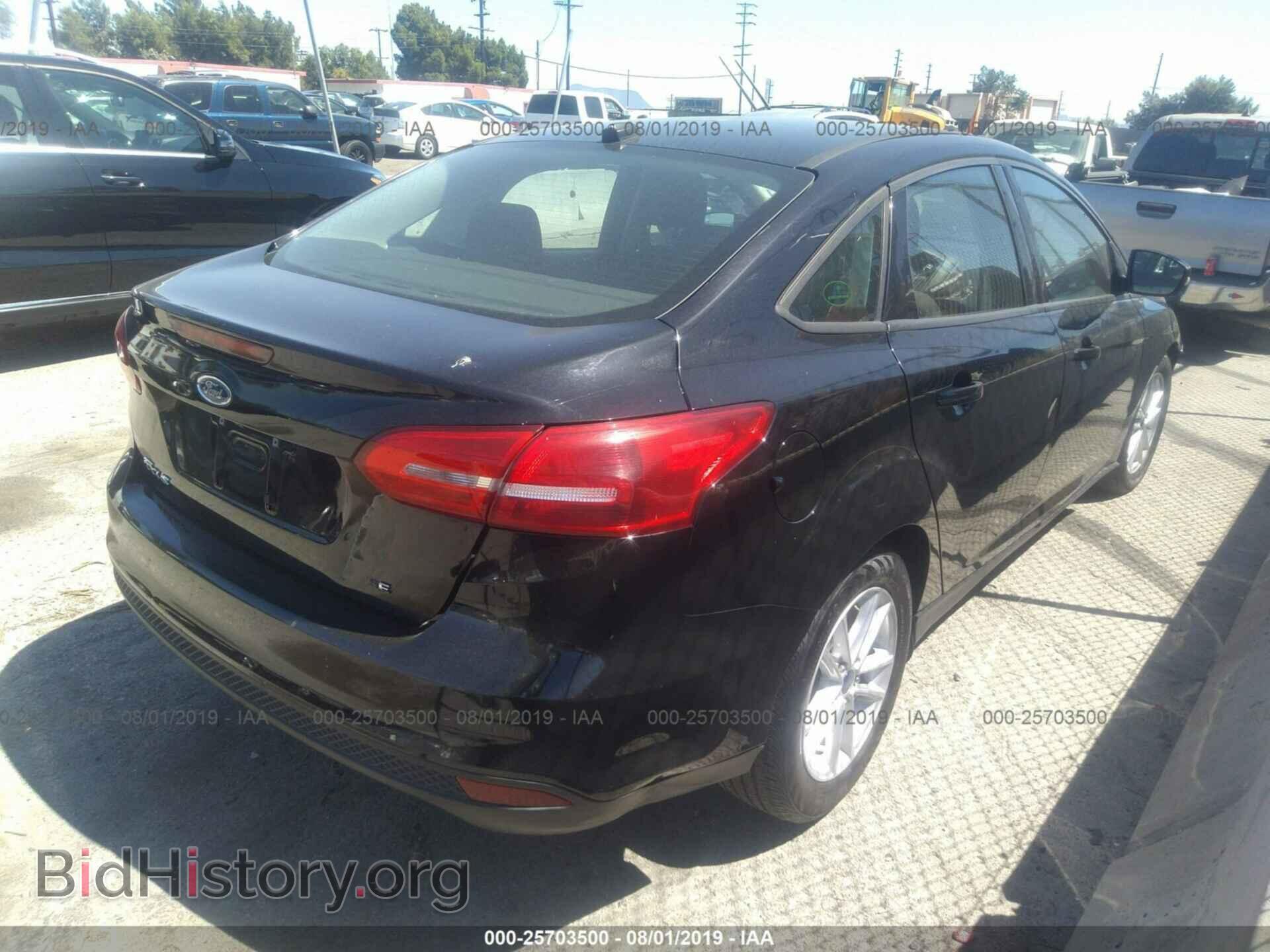 2017 FORD FOCUS - VIN: 1FADP3F23HL300199 - Фото 4