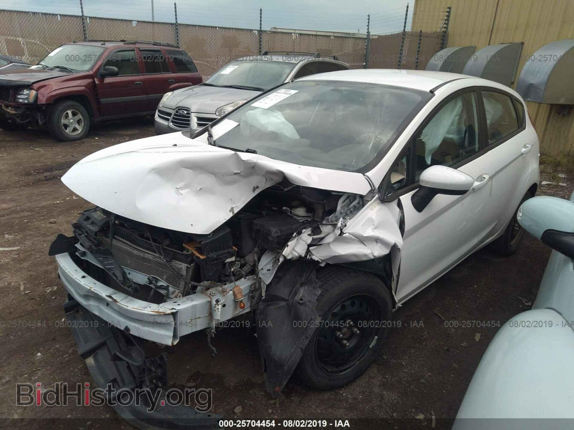 2011 FORD FIESTA - VIN: 3FADP4EJ3BM191389 - Фото 2