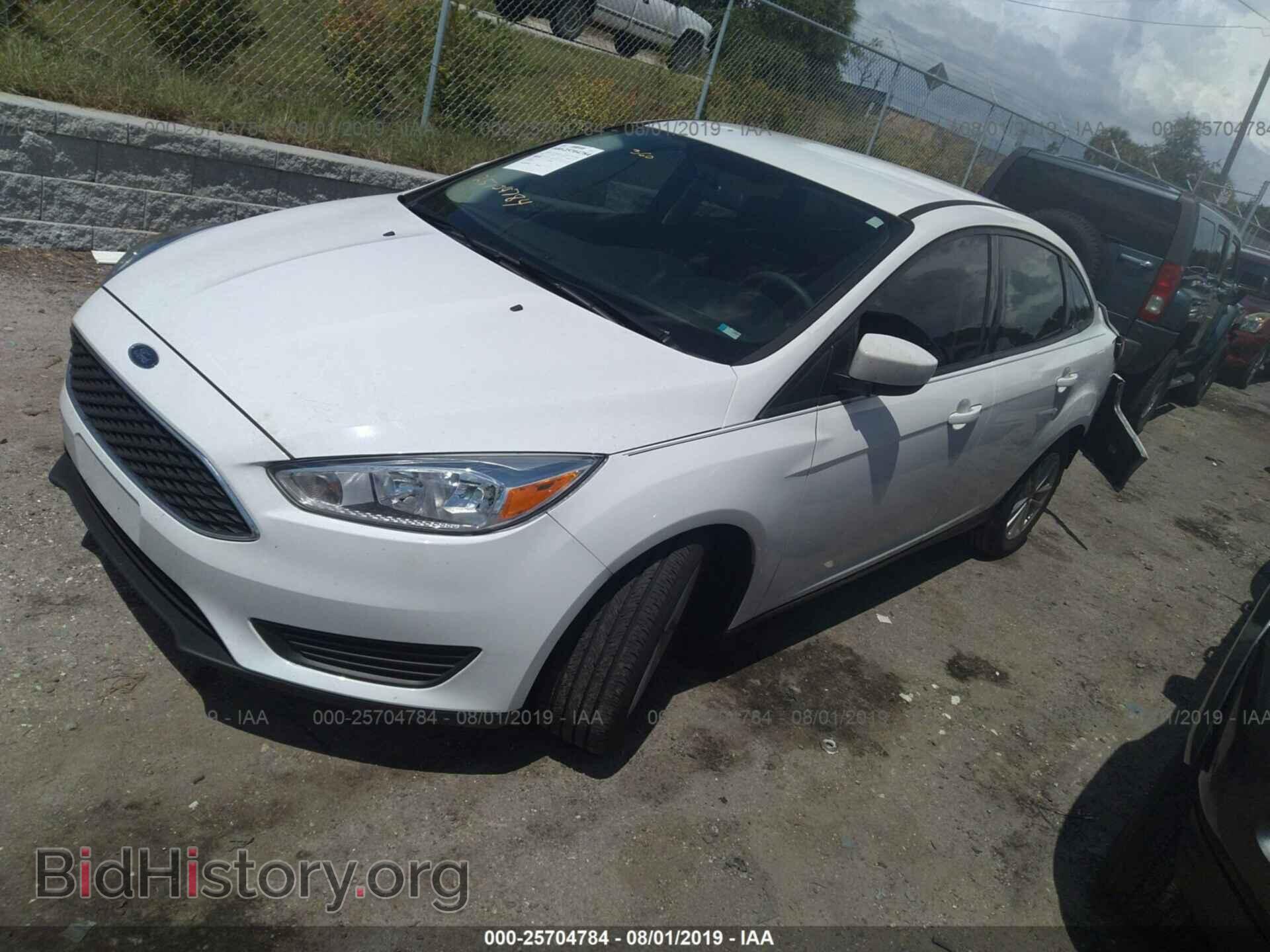 2018 FORD FOCUS - VIN: 1FADP3FE2JL275604 - Фото 2