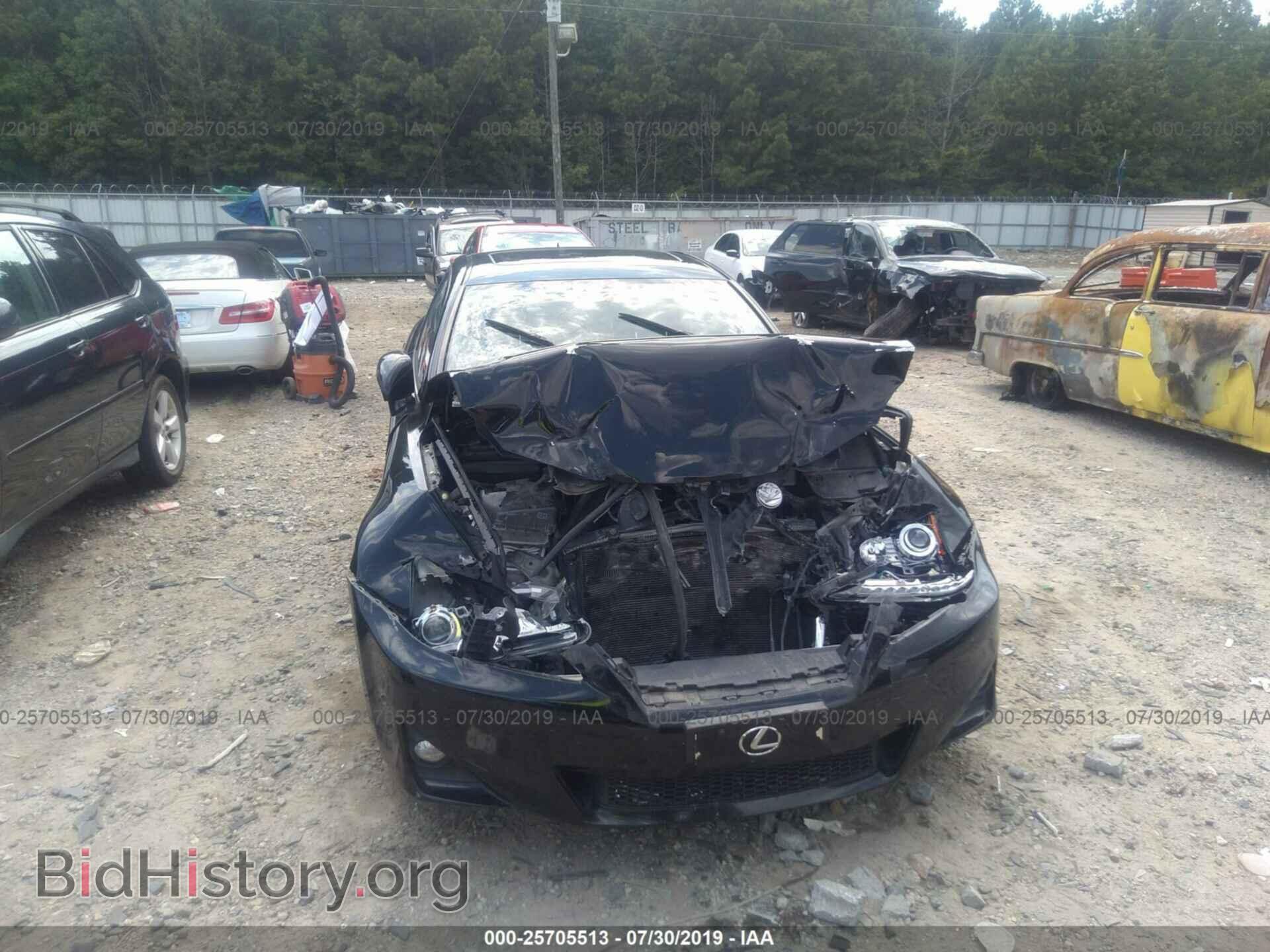2011 LEXUS IS - VIN: JTHCF5C20B5051279 - Photo 6