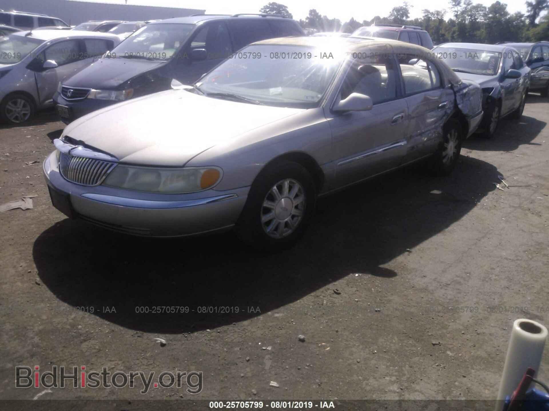 2000 LINCOLN CONTINENTAL - VIN: 1LNHM97V8YY759890 - Photo 2
