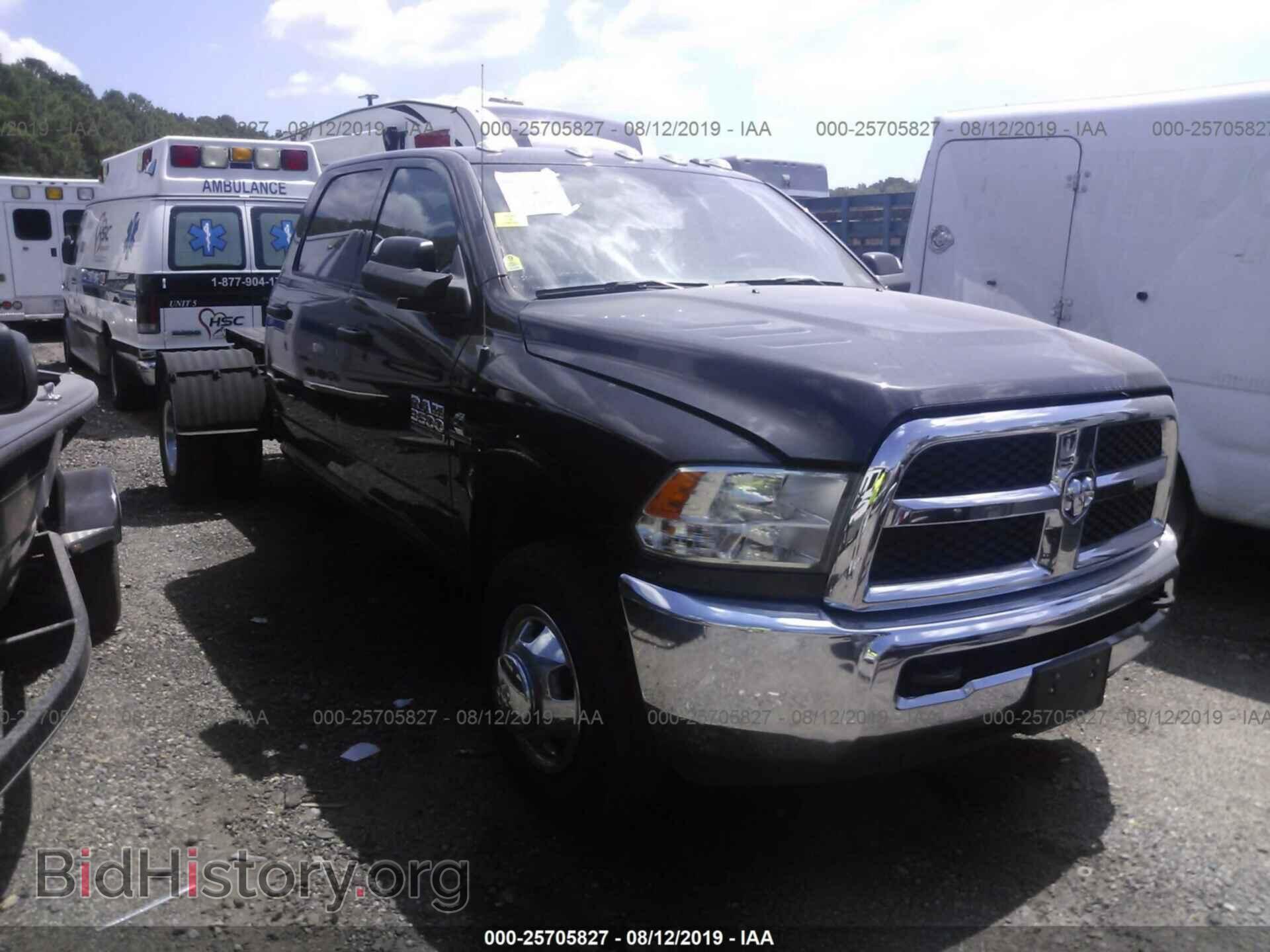 Photo 3C63RRGL2JG211759 - RAM 3500 2018