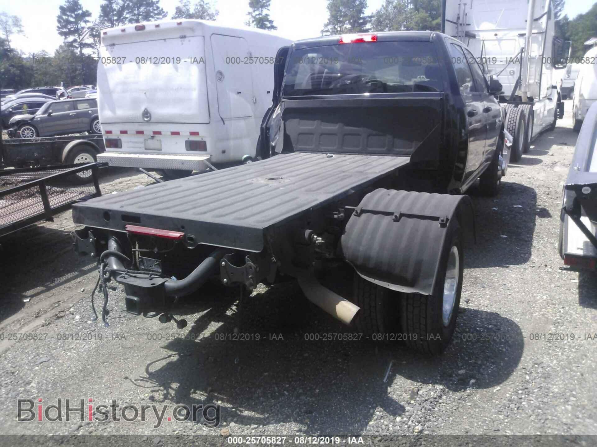 2018 RAM 3500 - VIN: 3C63RRGL2JG211759 - Фото 4
