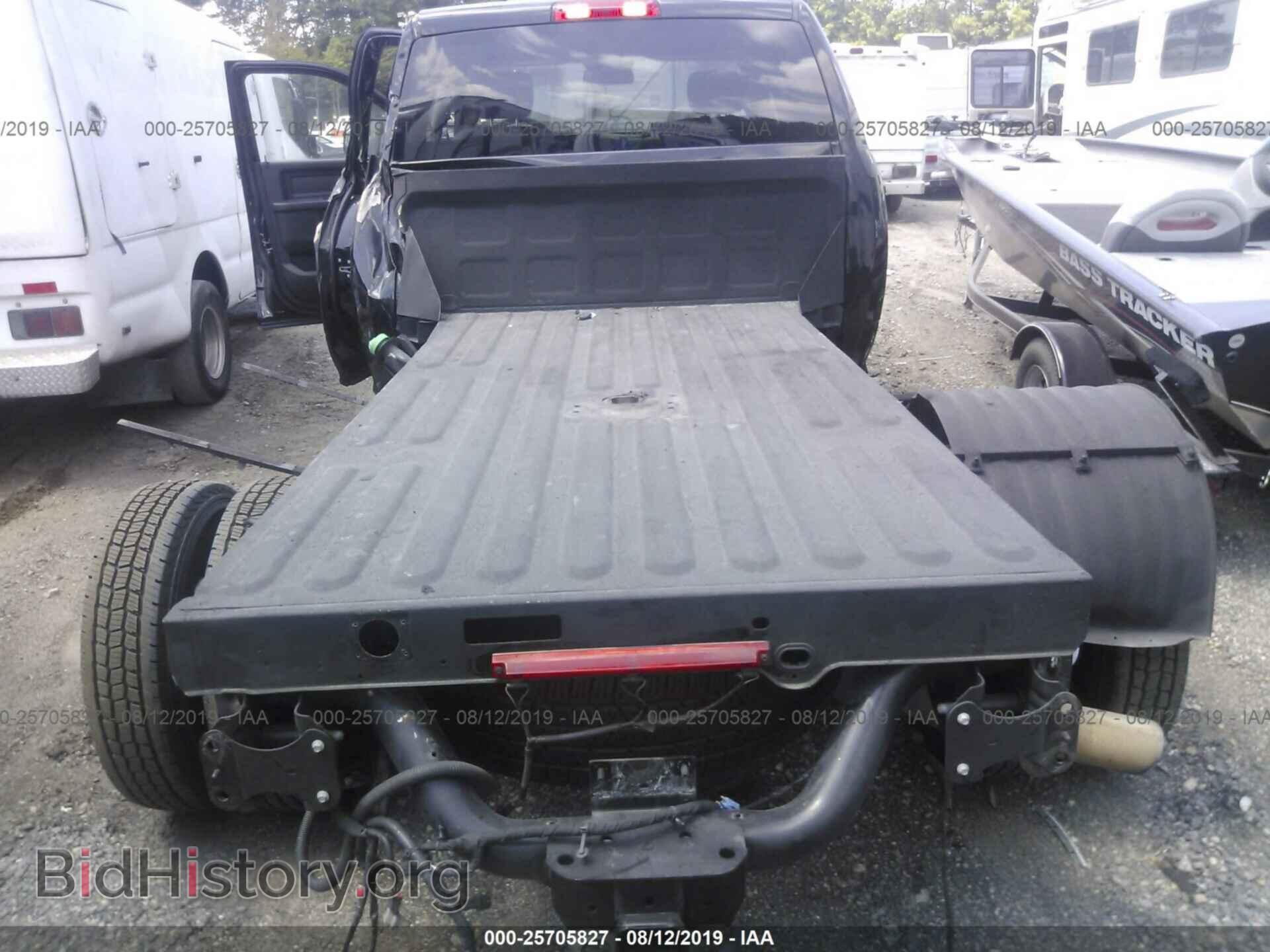 2018 RAM 3500 - VIN: 3C63RRGL2JG211759 - Фото 8